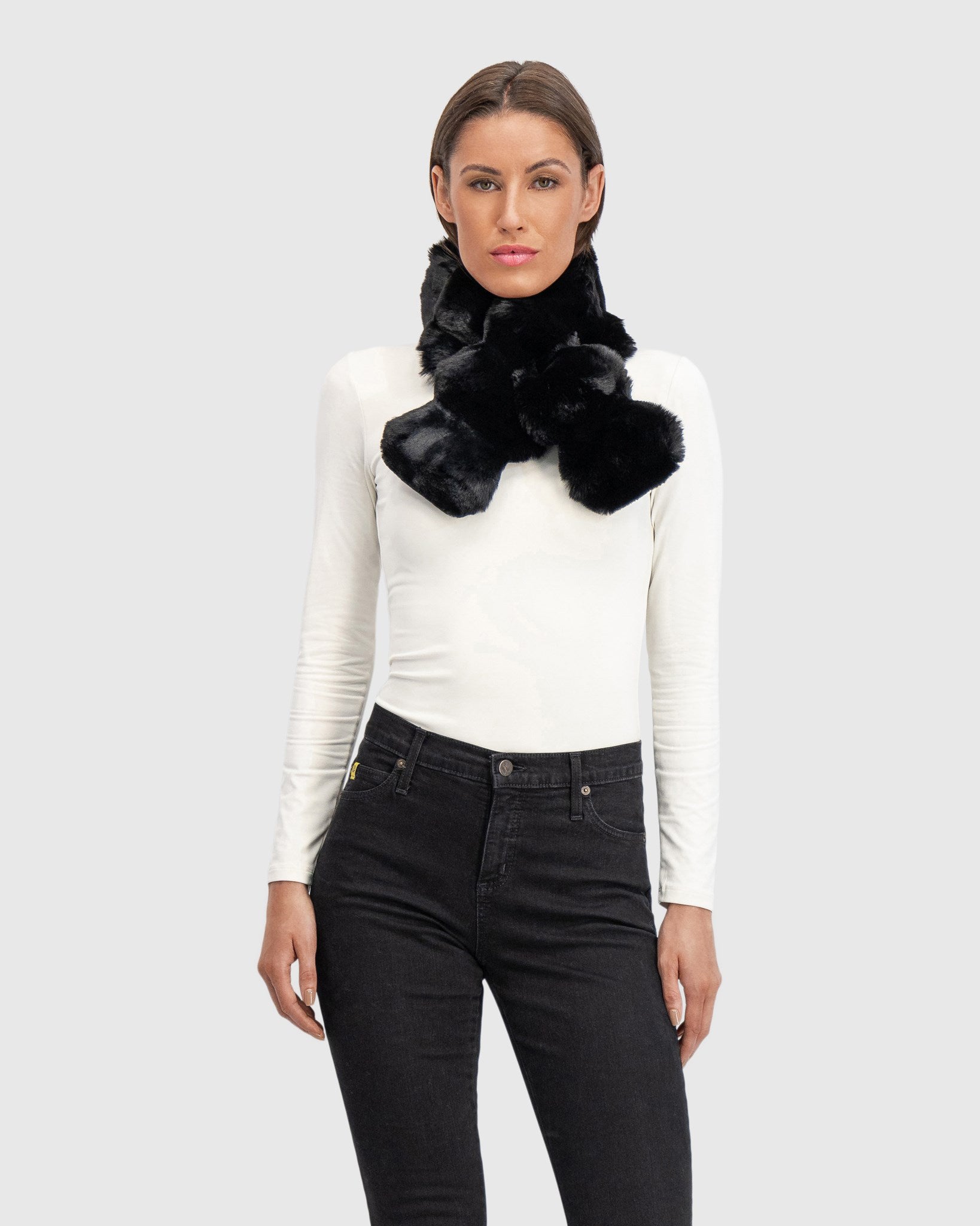 FUR-FREE CHINCHILLA (FAUX FUR) PULL THROUGH SCARF