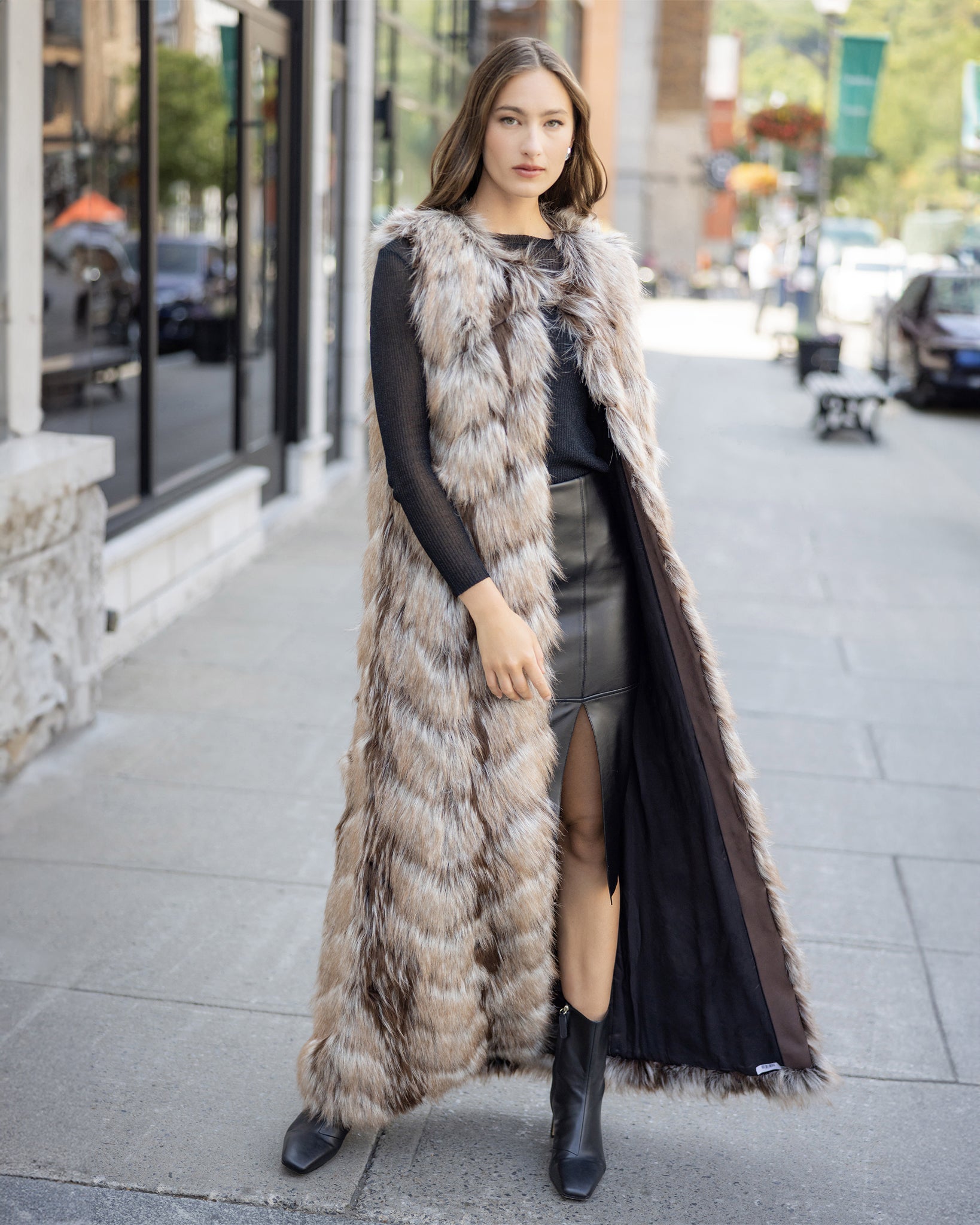 FUR-FREE FOX (FAUX FUR) VEST