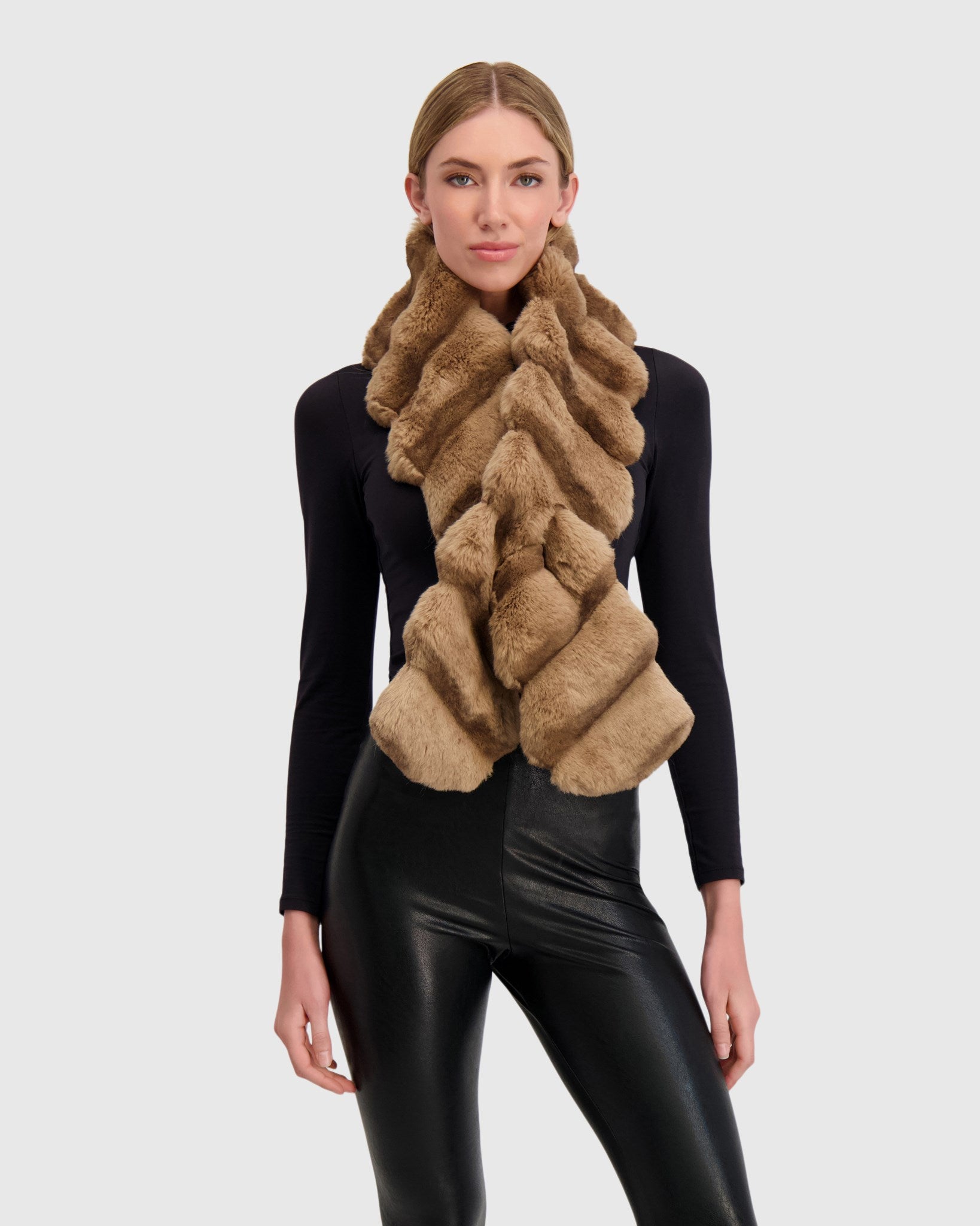 FUR-FREE CHINCHILLA (FAUX FUR) PULL THROUGH SCARF
