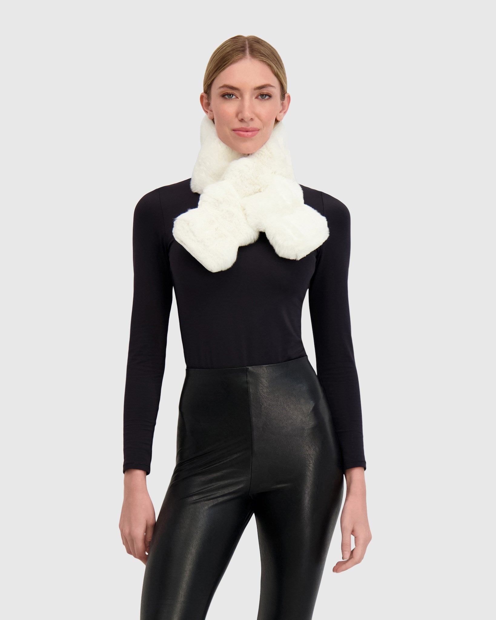 FUR-FREE CHINCHILLA (FAUX FUR) PULL THROUGH SCARF