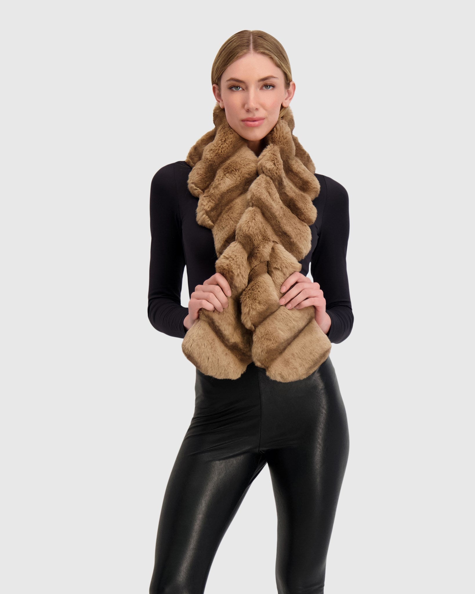 FUR-FREE CHINCHILLA (FAUX FUR) PULL THROUGH SCARF