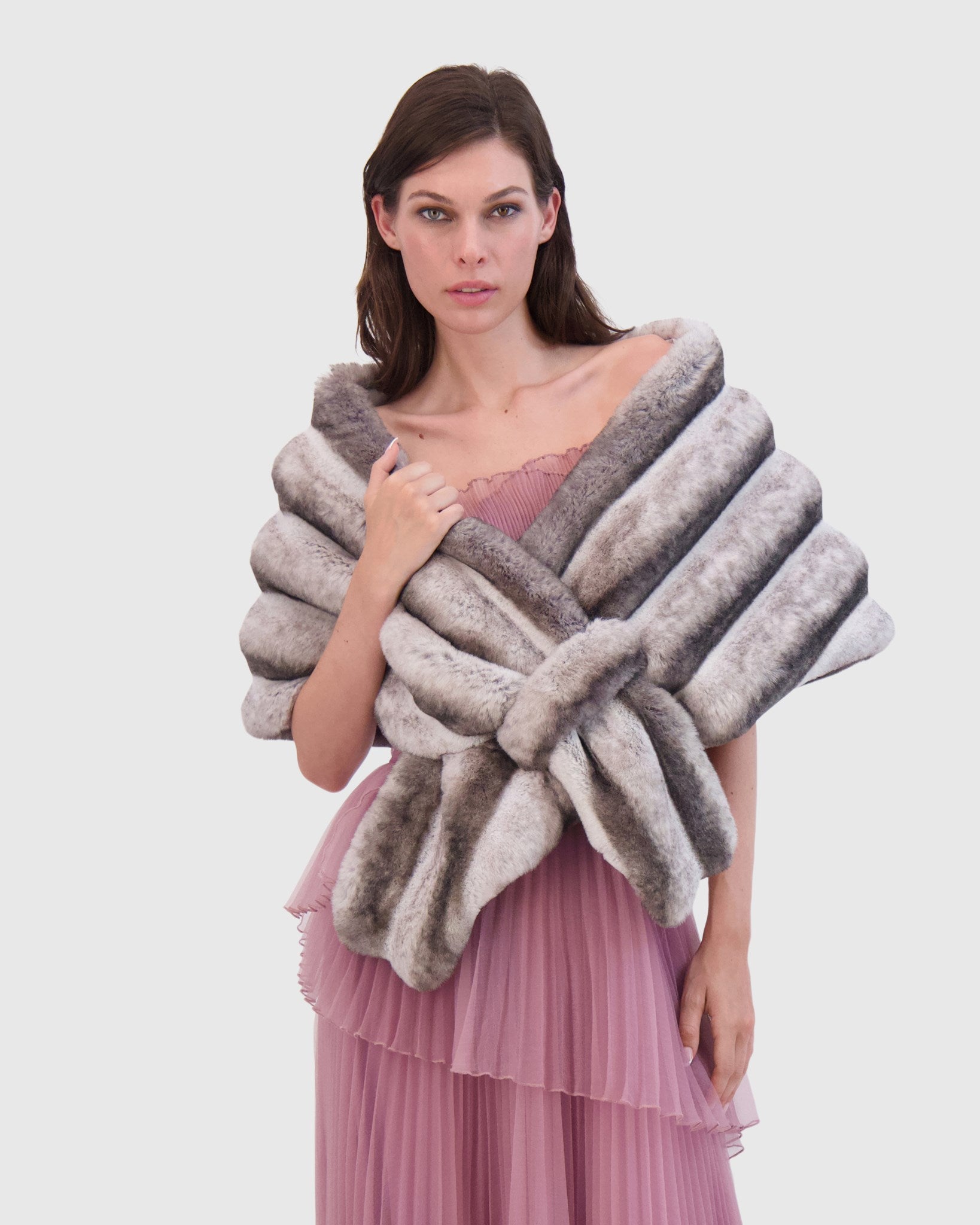 FUR-FREE CHINCHILLA (FAUX FUR) STOLE