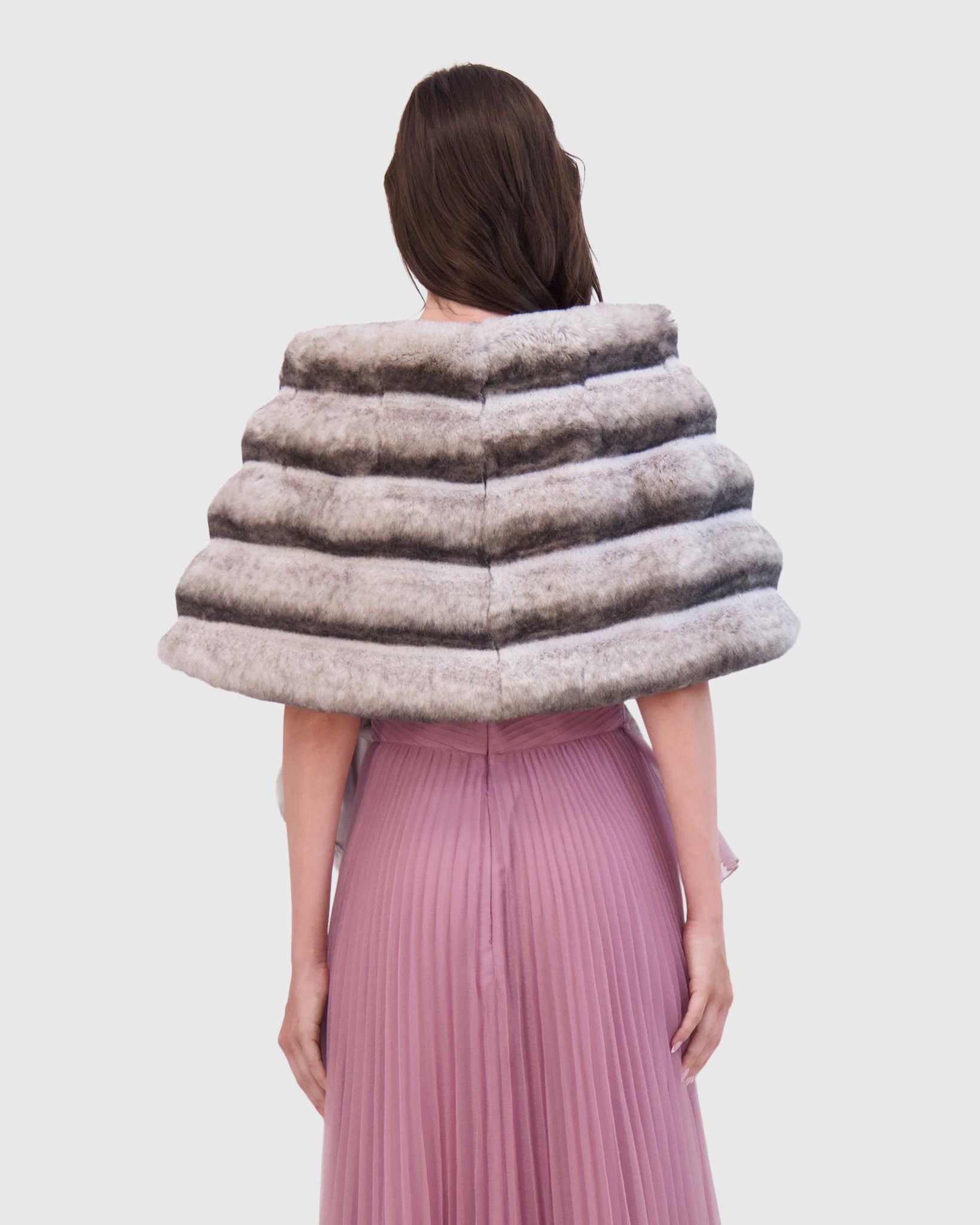 FUR-FREE CHINCHILLA (FAUX FUR) STOLE