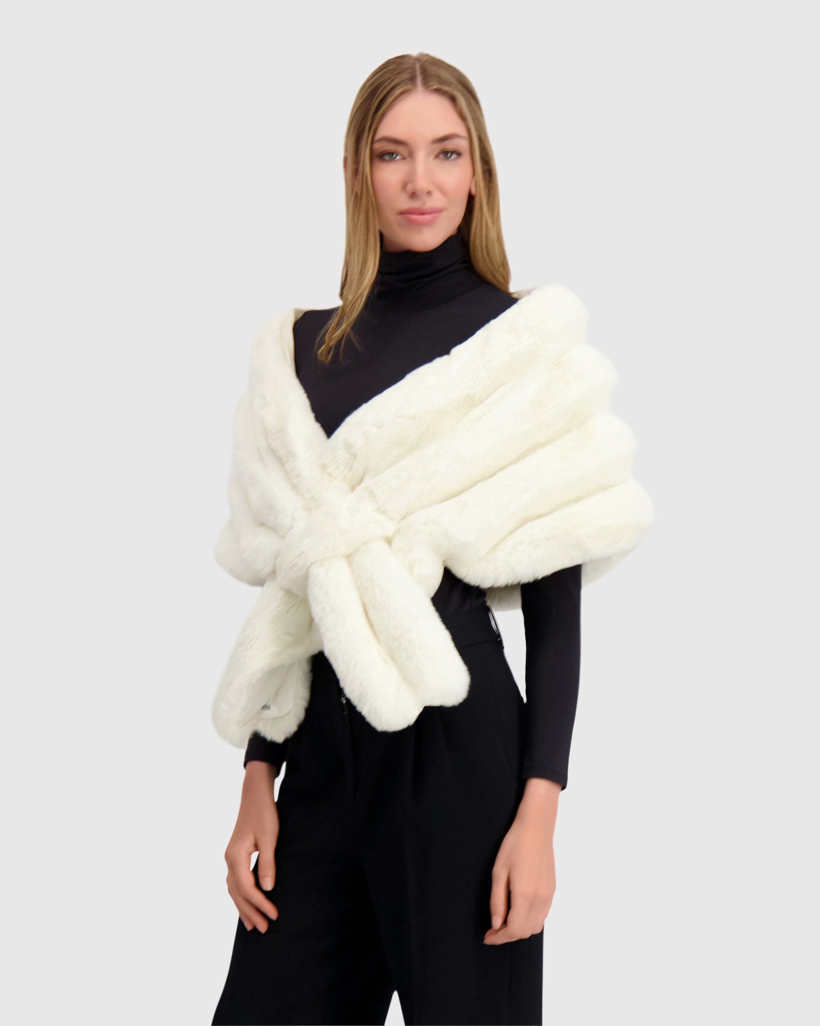 FUR-FREE CHINCHILLA (FAUX FUR) STOLE