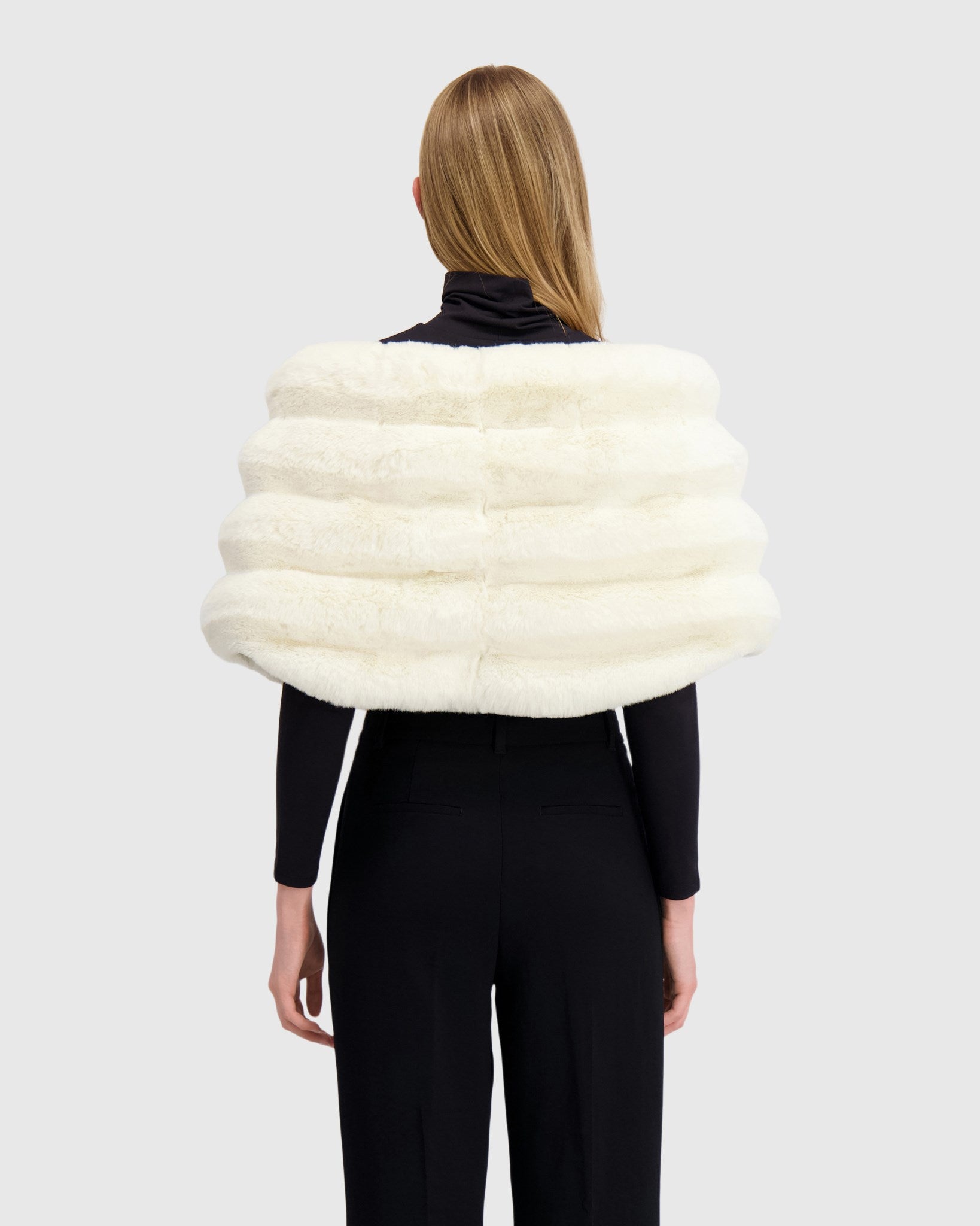 FUR-FREE CHINCHILLA (FAUX FUR) STOLE