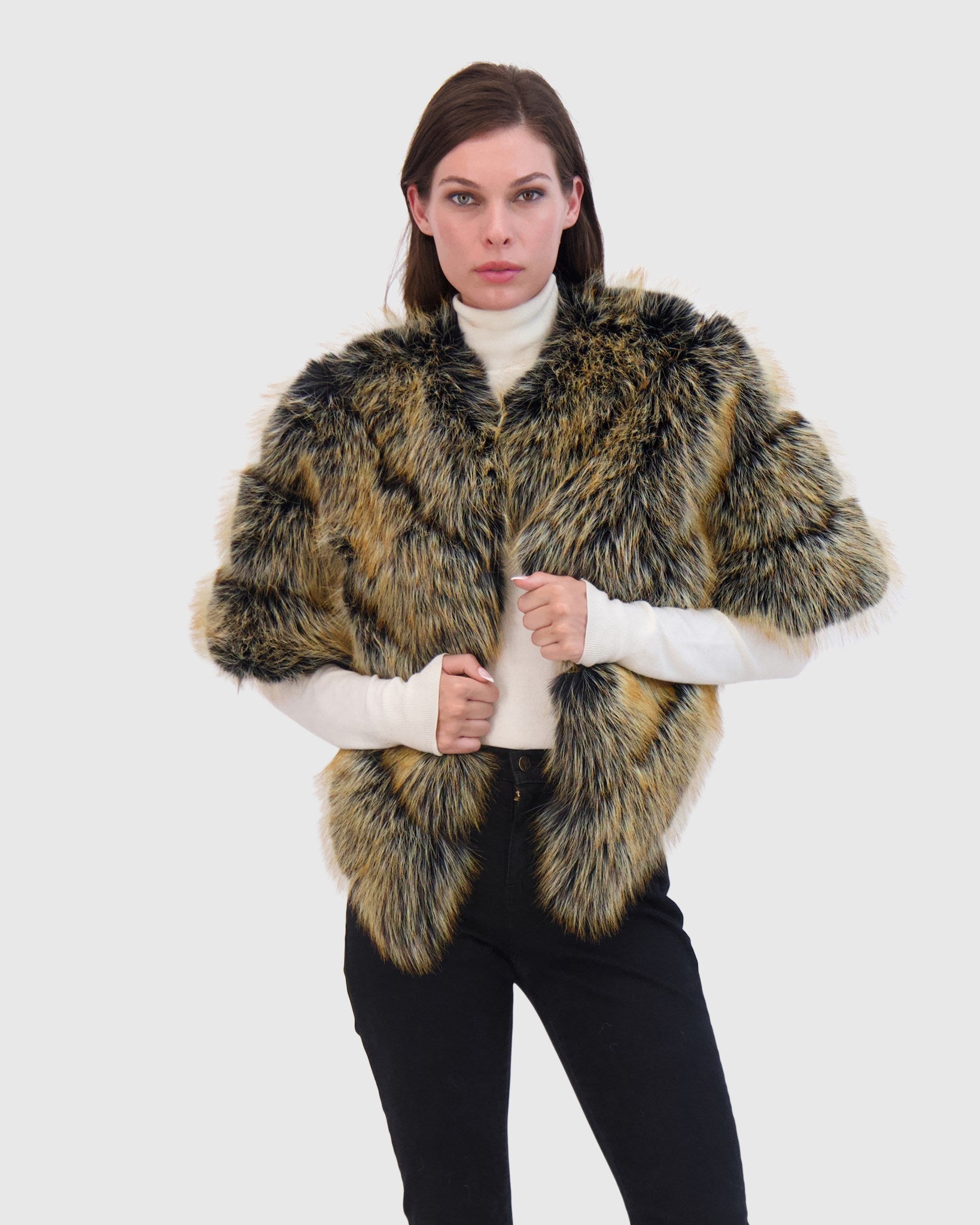 FUR-FREE FOX (FAUX FUR) CAPE