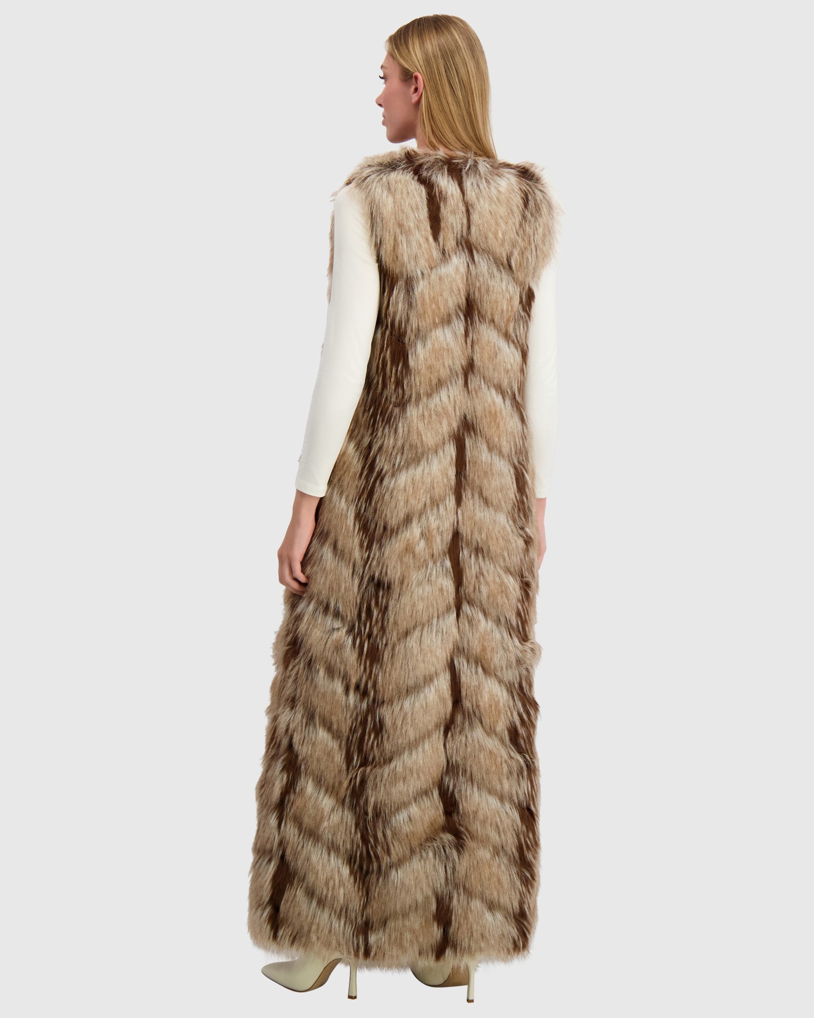 FUR-FREE FOX (FAUX FUR) VEST