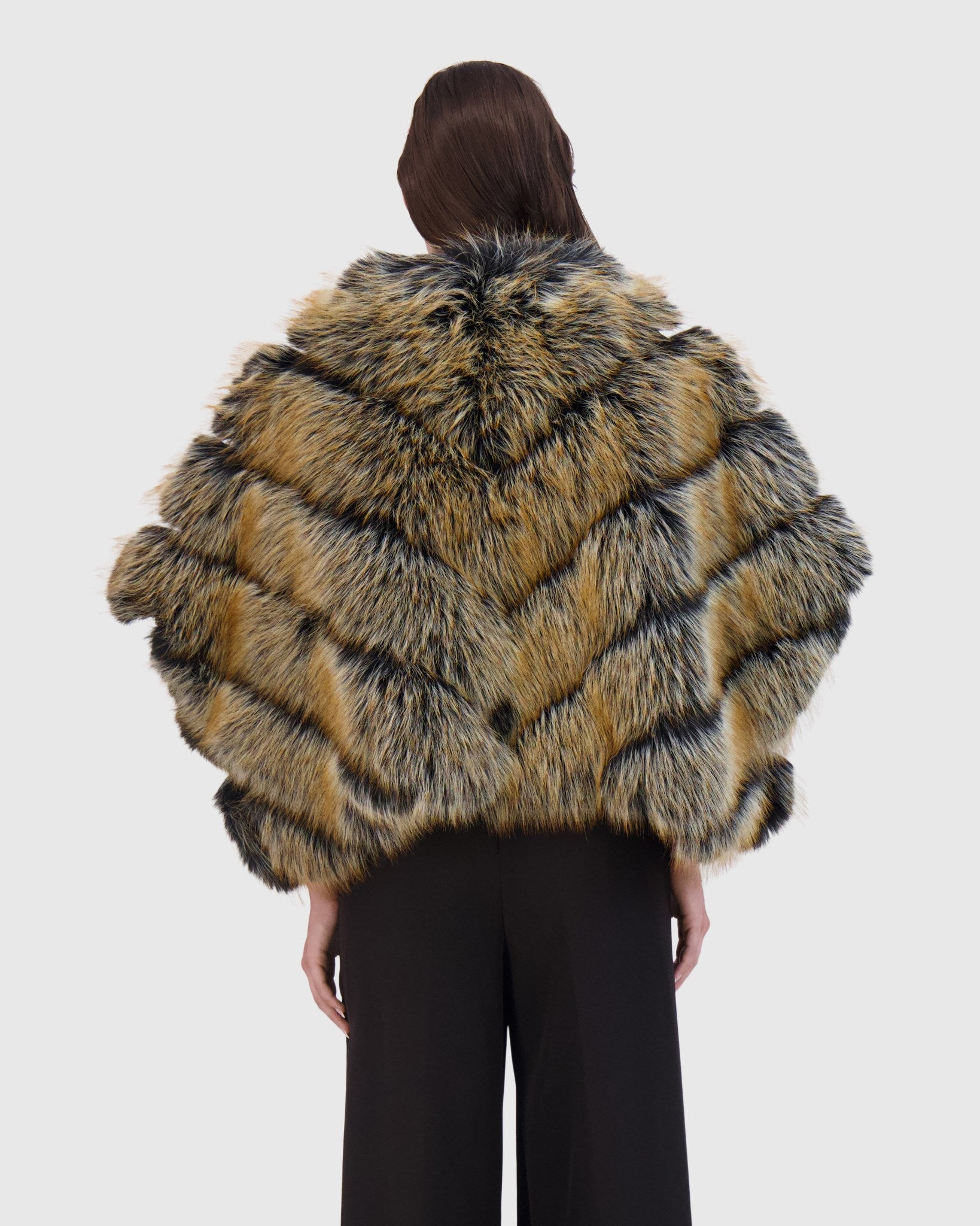 FUR-FREE FOX (FAUX FUR) CAPE