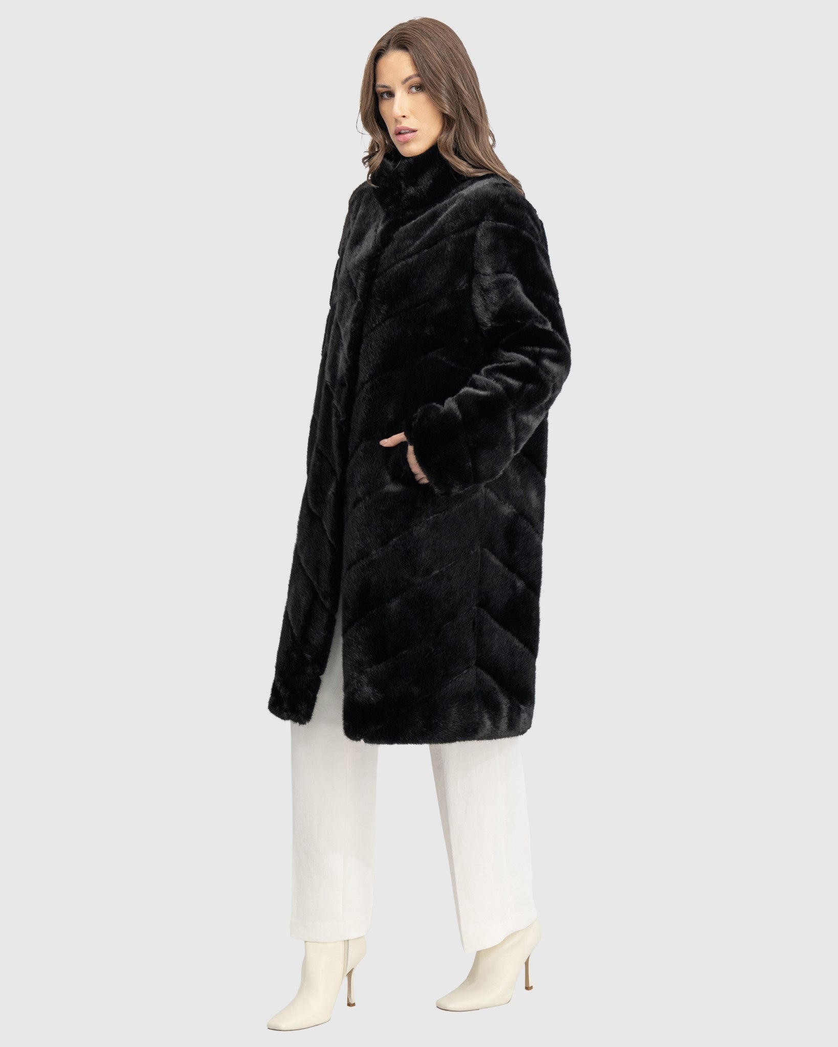 FUR-FREE MINK (FAUX FUR) SHORT COAT