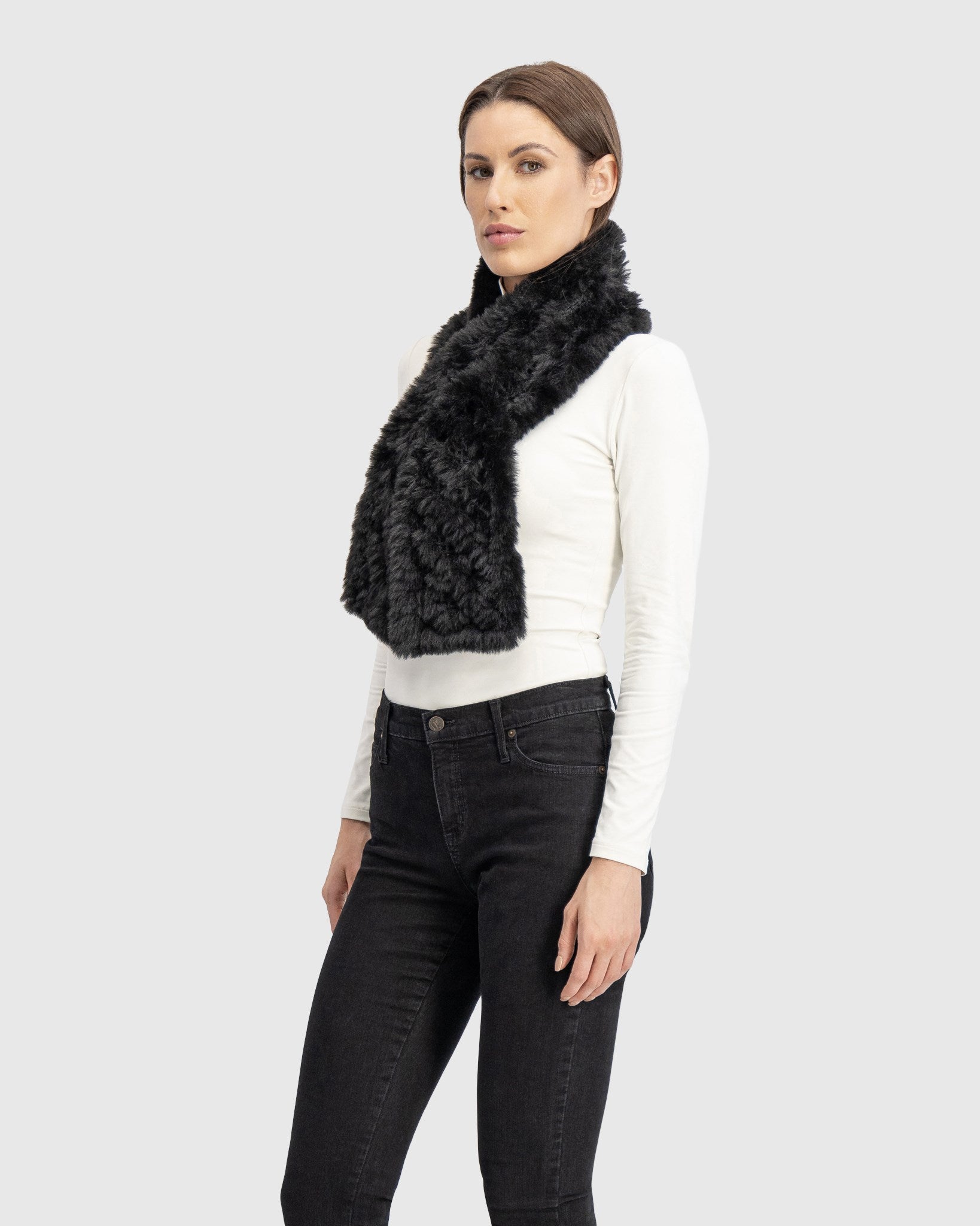 FUR-FREE REX RABBIT (FAUX FUR) KNIT PULL THROUGH SCARF