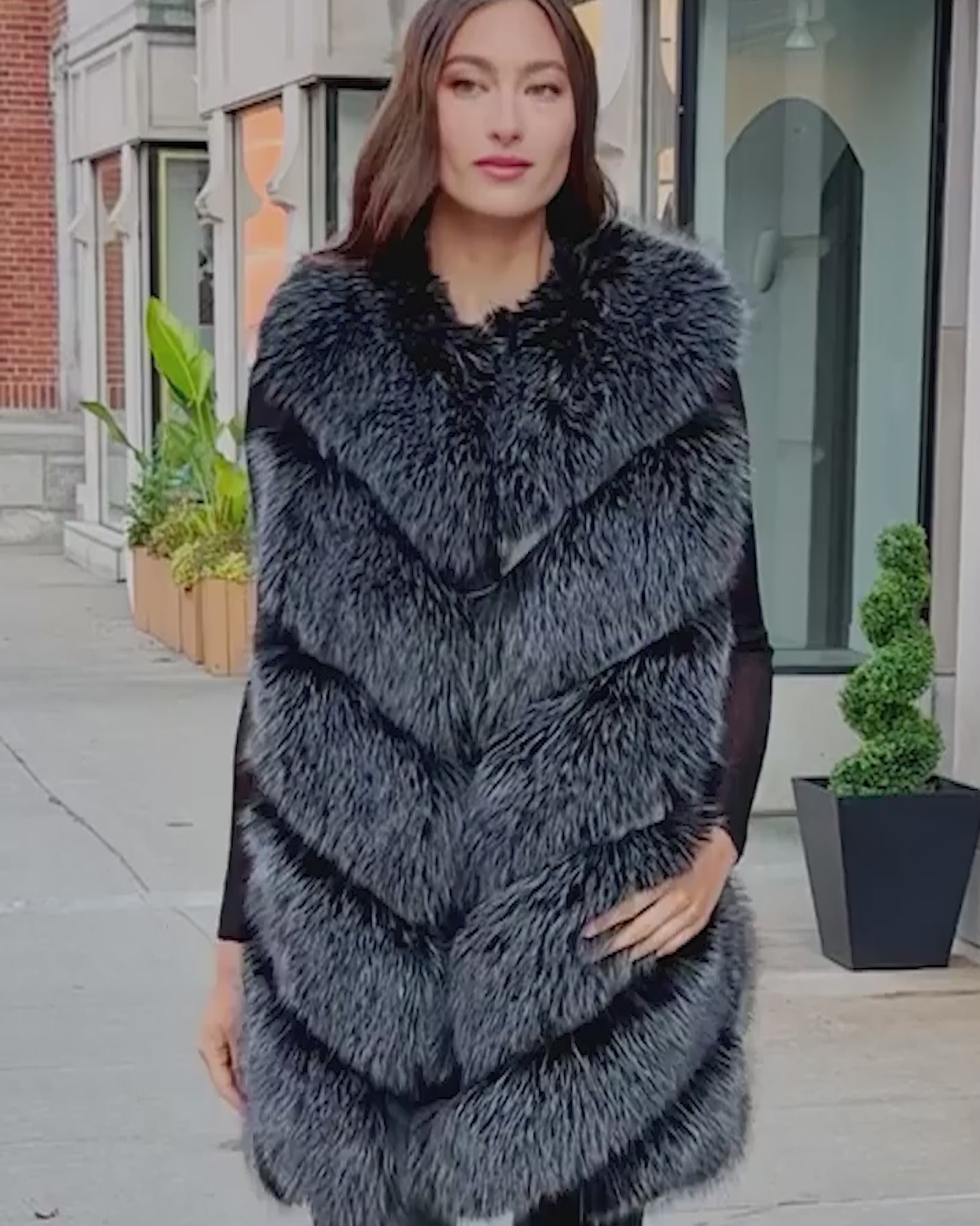 FUR-FREE FOX (FAUX FUR) VEST