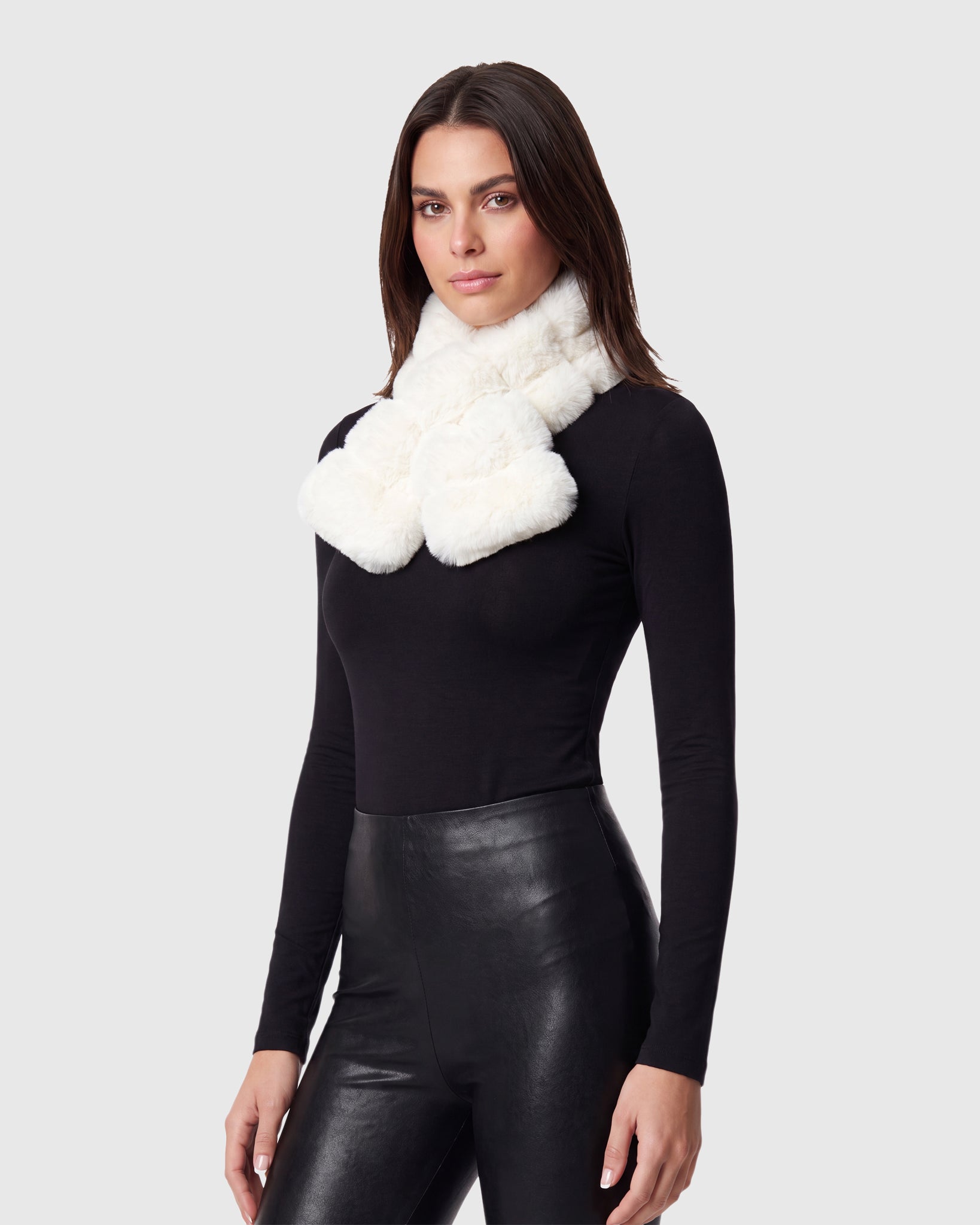FUR-FREE CHINCHILLA (FAUX FUR) PULL THROUGH SCARF
