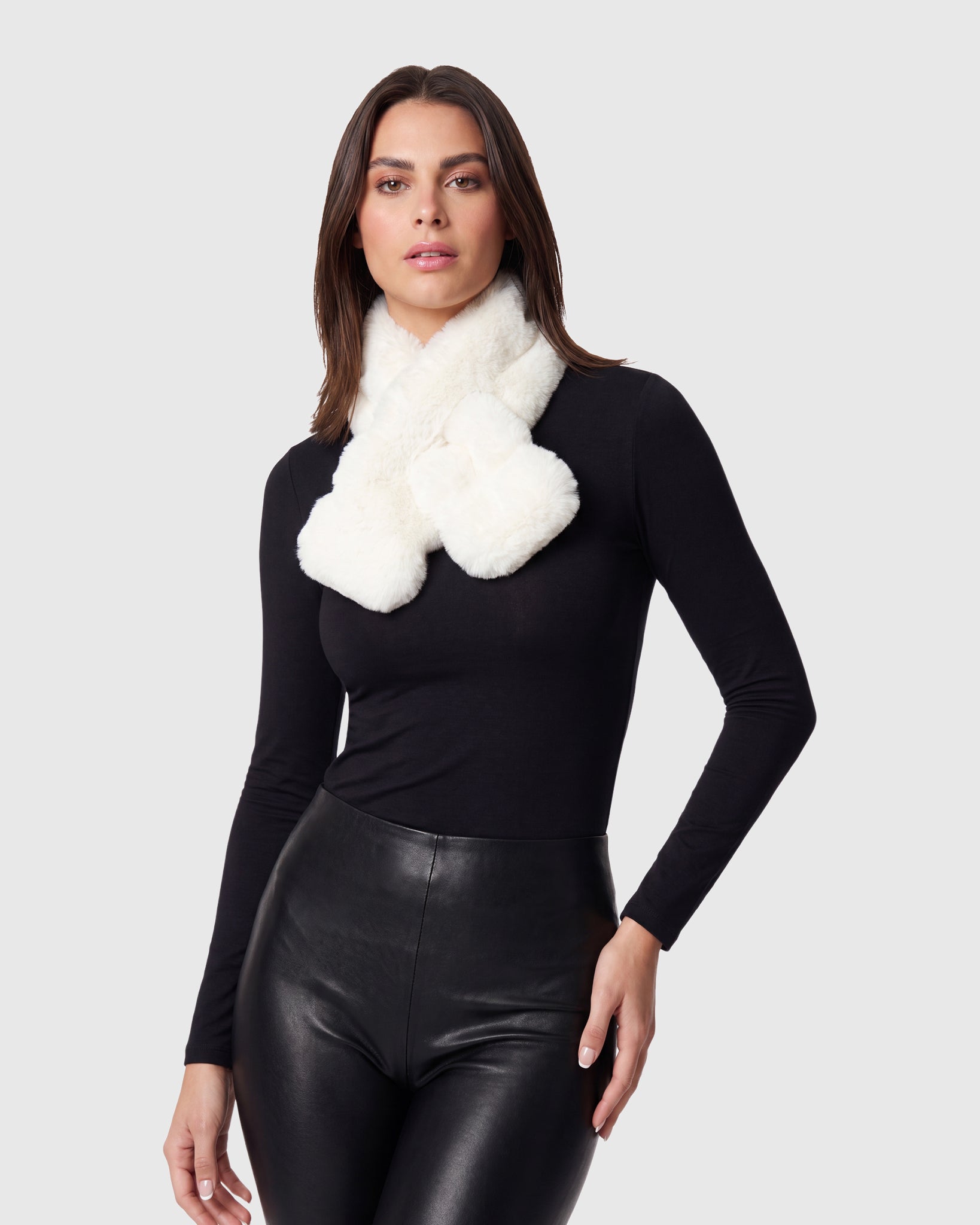 FUR-FREE CHINCHILLA (FAUX FUR) PULL THROUGH SCARF