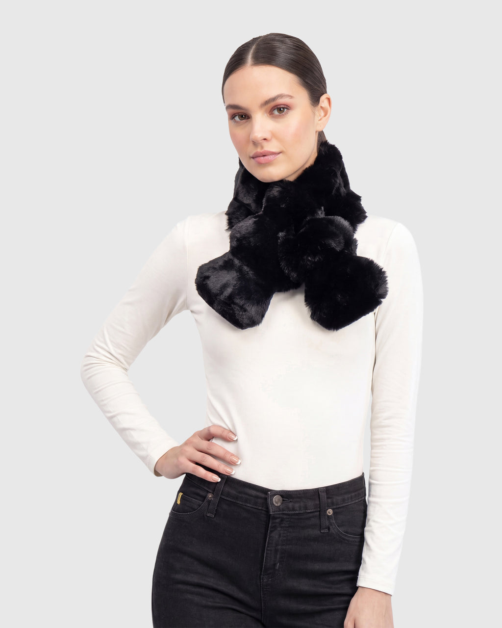 FUR-FREE CHINCHILLA (FAUX FUR) PULL THROUGH SCARF