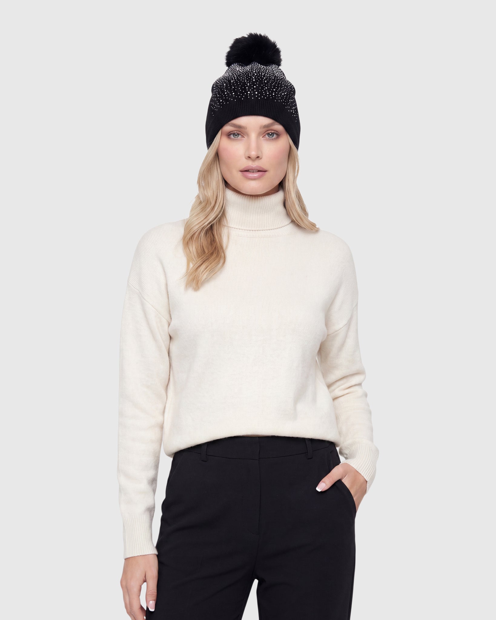 KNIT BEANIE HAT WITH FUR-FREE FOX (FAUX FUR) POMPOM