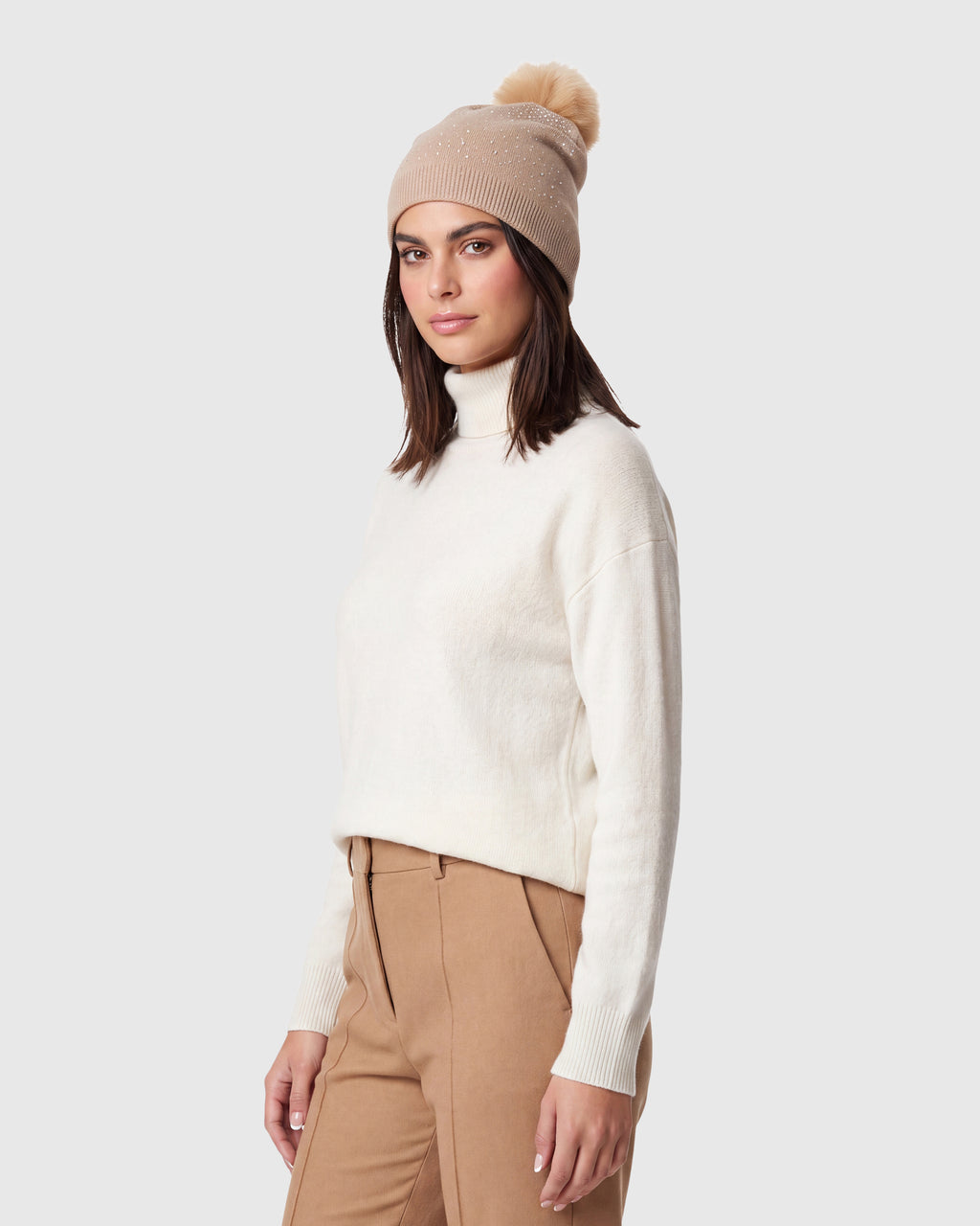 KNIT BEANIE HAT WITH FUR-FREE FOX (FAUX FUR) POMPOM