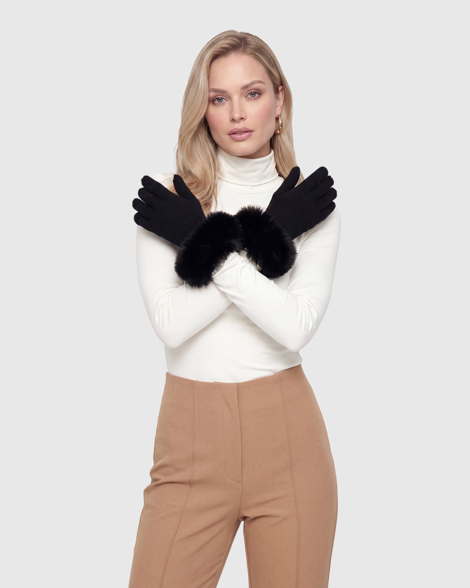 KNIT GLOVES WITH FUR-FREE FOX (FAUX FUR) TRIM