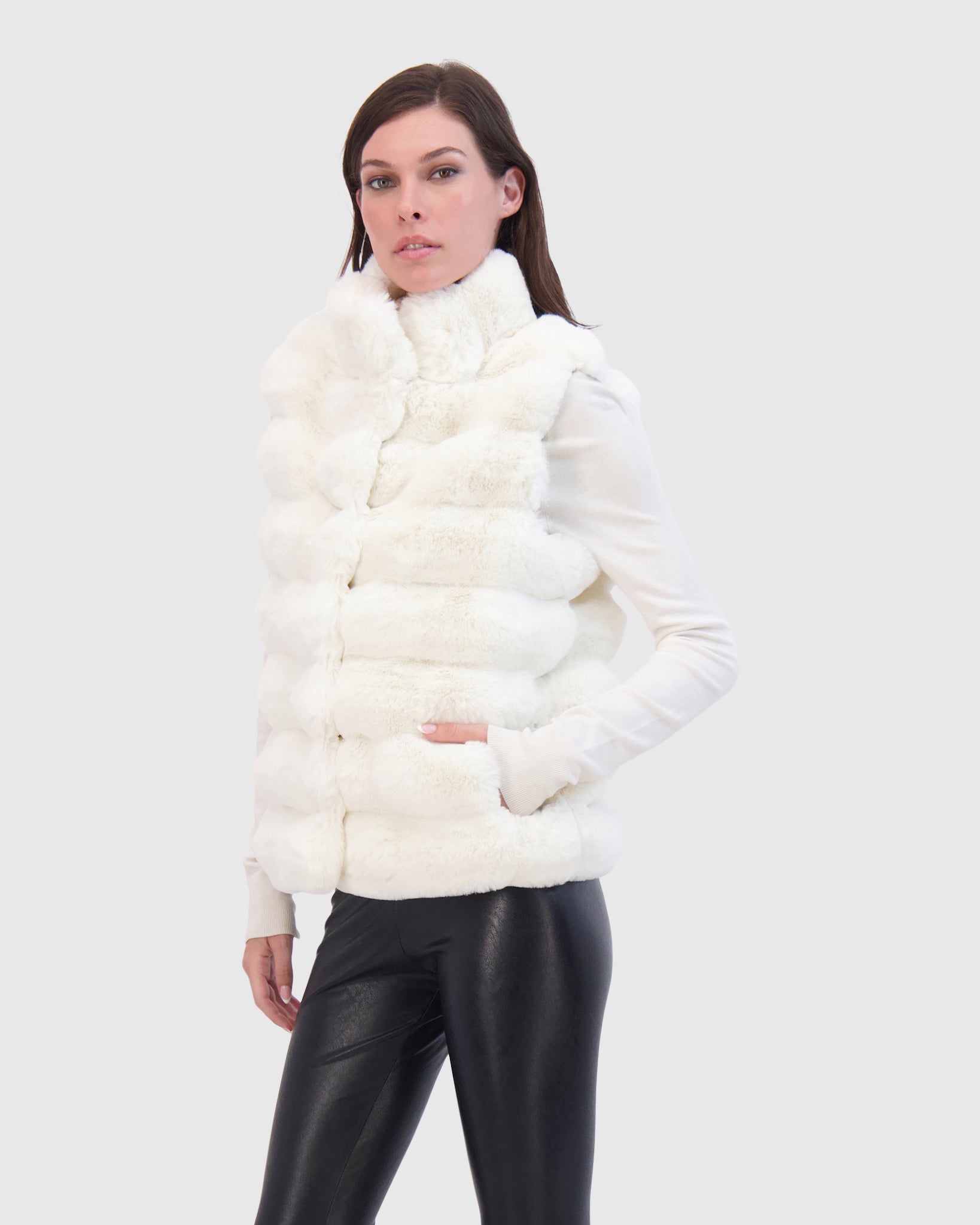 FUR-FREE CHINCHILLA (FAUX FUR) VEST