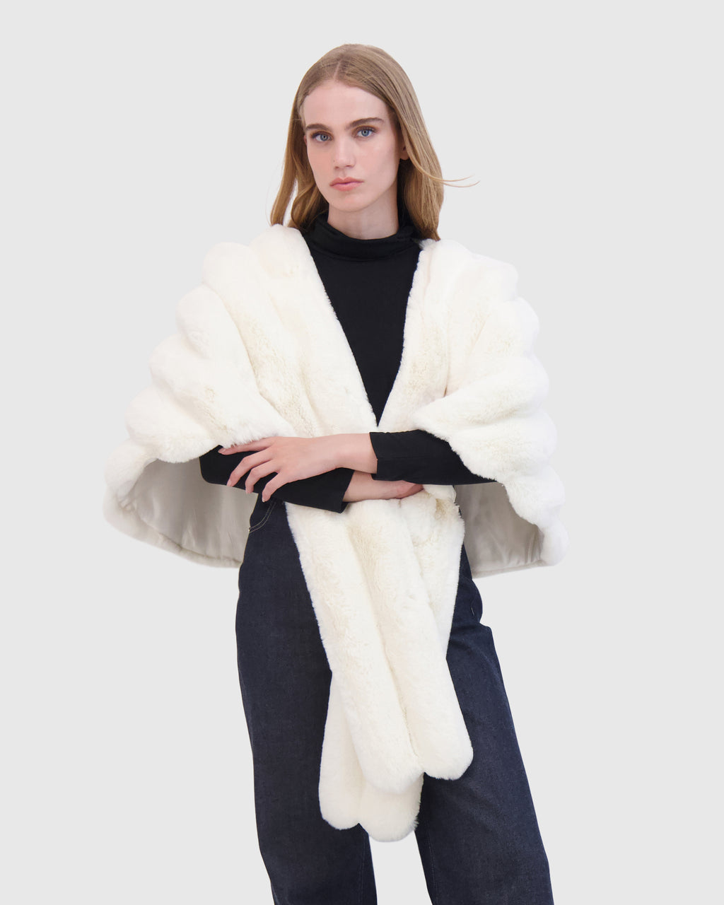 FUR-FREE CHINCHILLA (FAUX FUR) STOLE