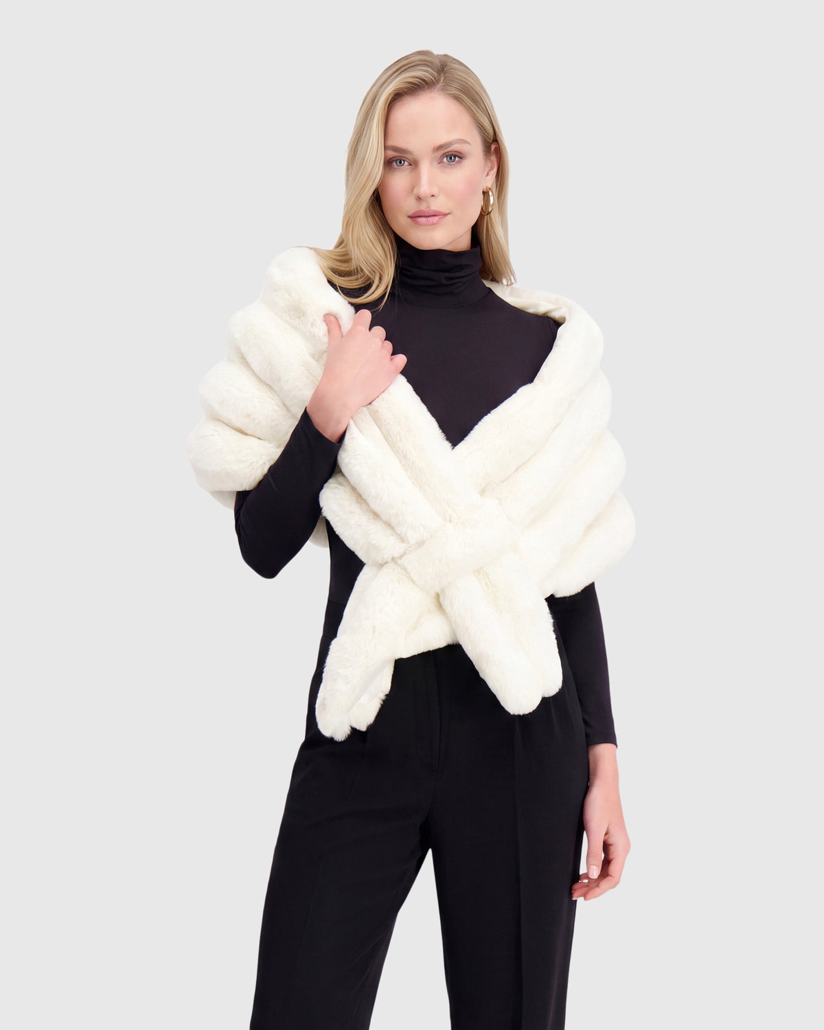 FUR-FREE CHINCHILLA (FAUX FUR) STOLE