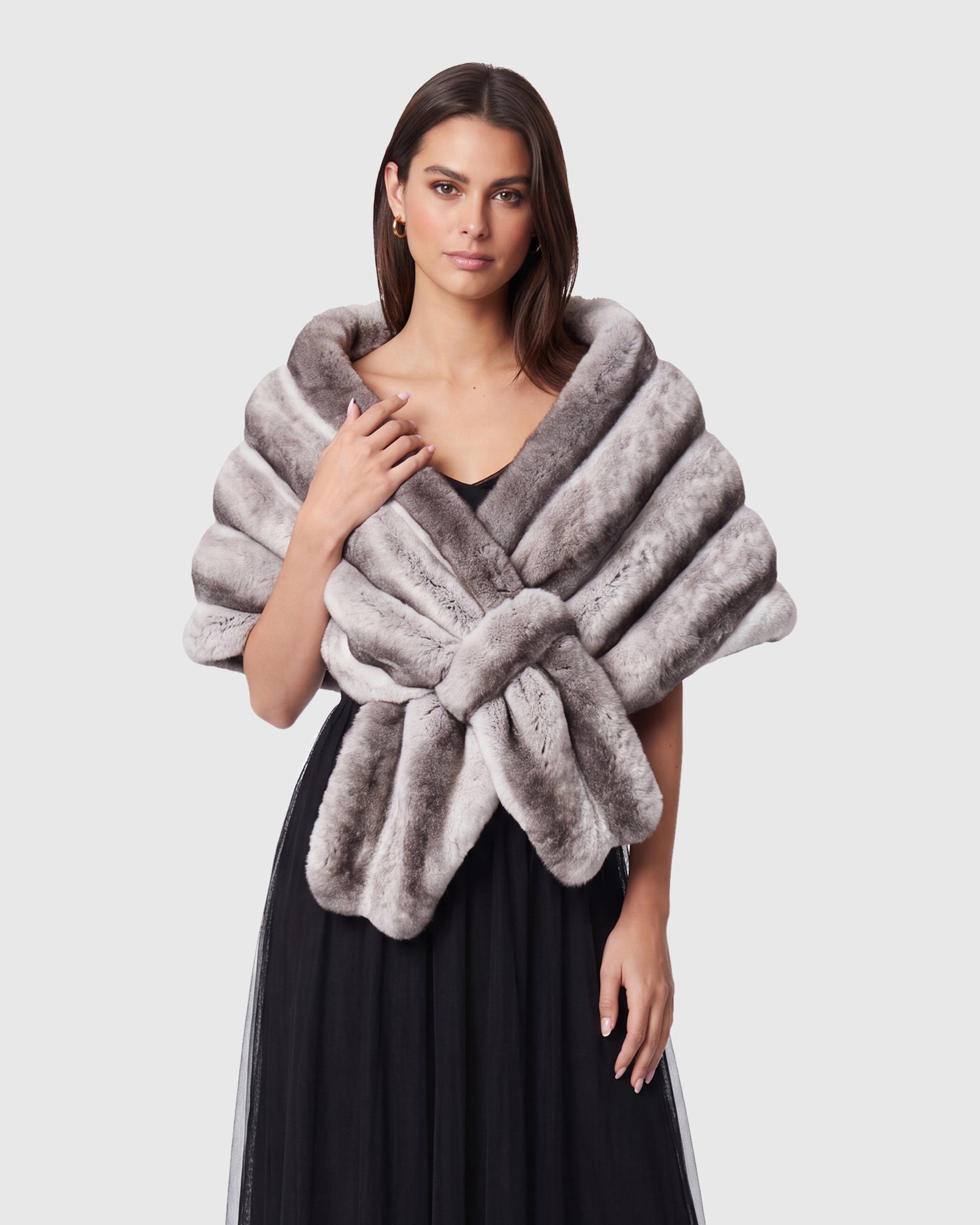 FUR-FREE CHINCHILLA (FAUX FUR) STOLE