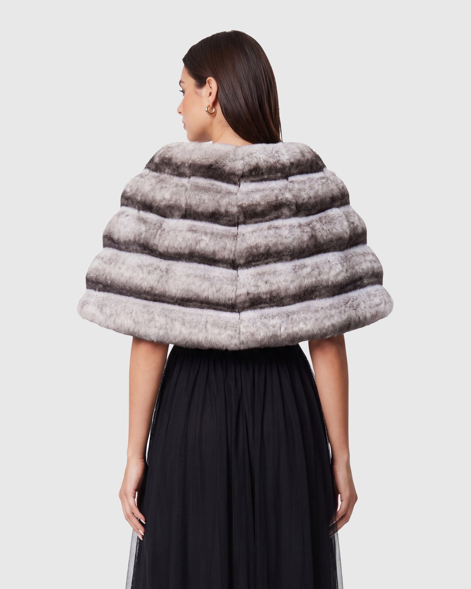 FUR-FREE CHINCHILLA (FAUX FUR) STOLE