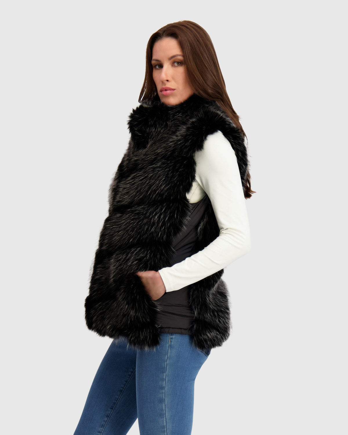 FUR-FREE FOX (FAUX FUR) REVERSIBLE VEST - BLACK/BLACK