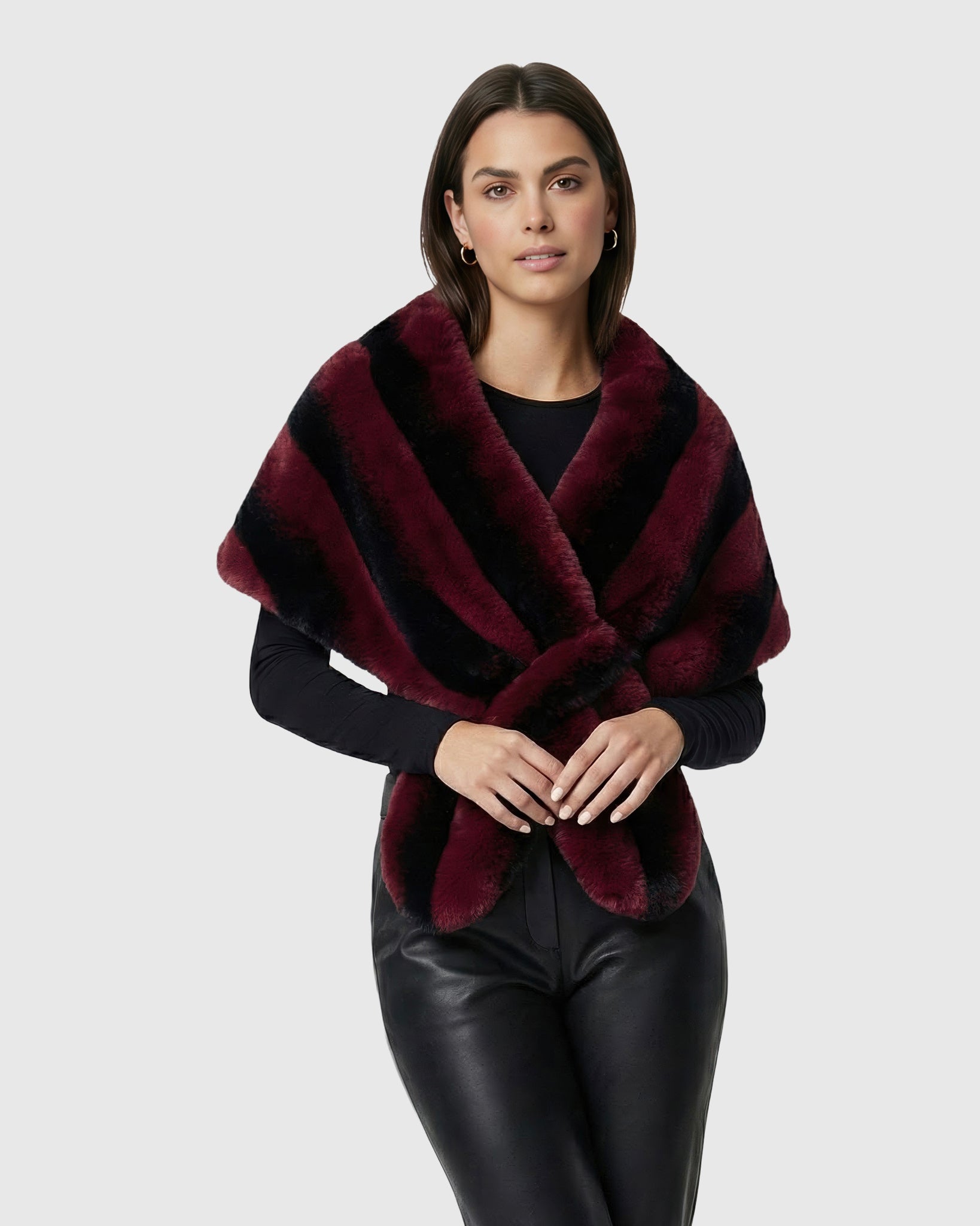 FUR-FREE CHINCHILLA (FAUX FUR) PULL-THROUGH STOLE