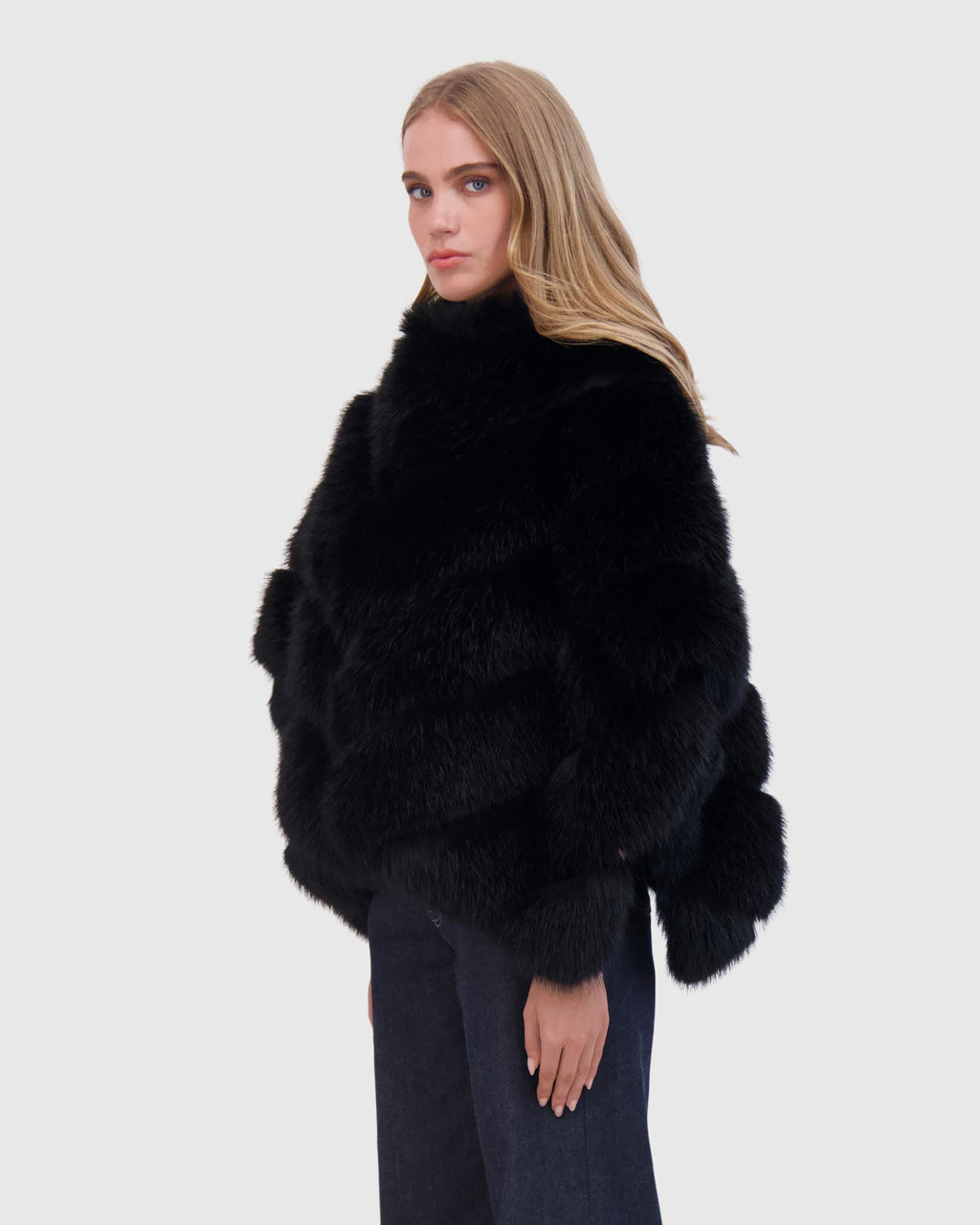 FUR-FREE FOX (FAUX FUR) CAPE