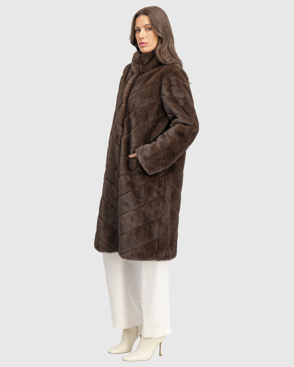 FUR-FREE MINK (FAUX FUR) SHORT COAT