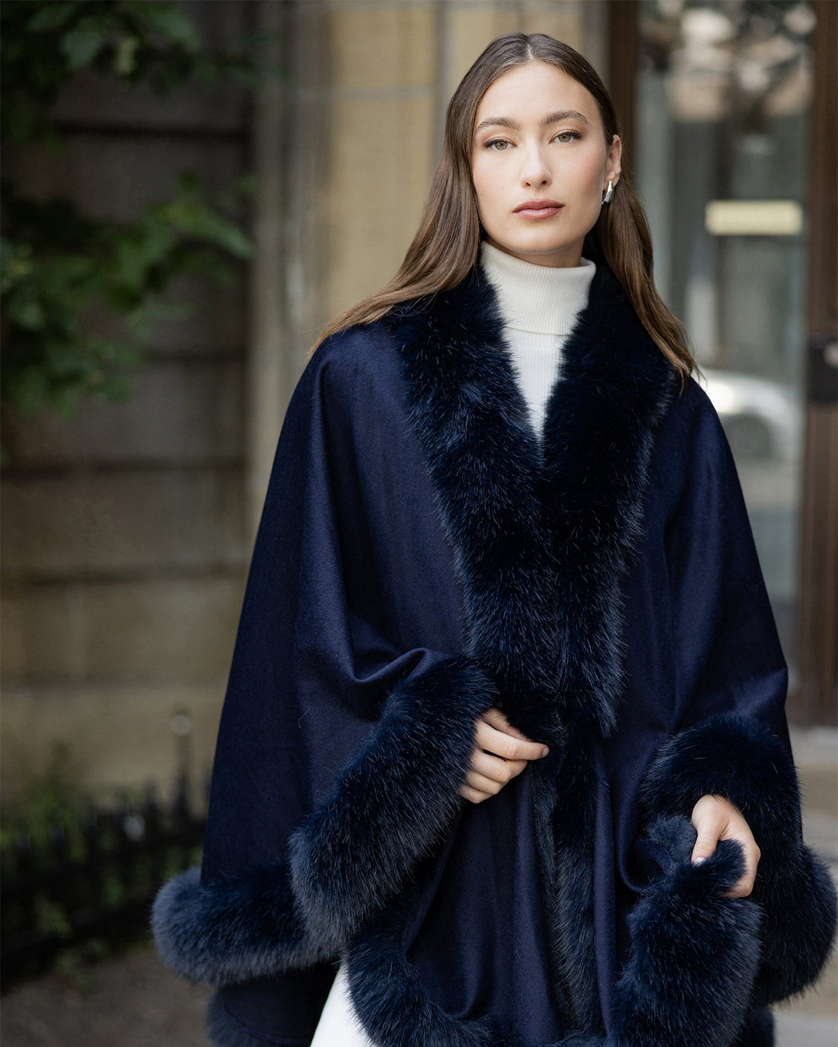 CASHMERE & WOOL BLEND CAPE WITH FUR-FREE FOX (FAUX FUR) TRIM - NAVY