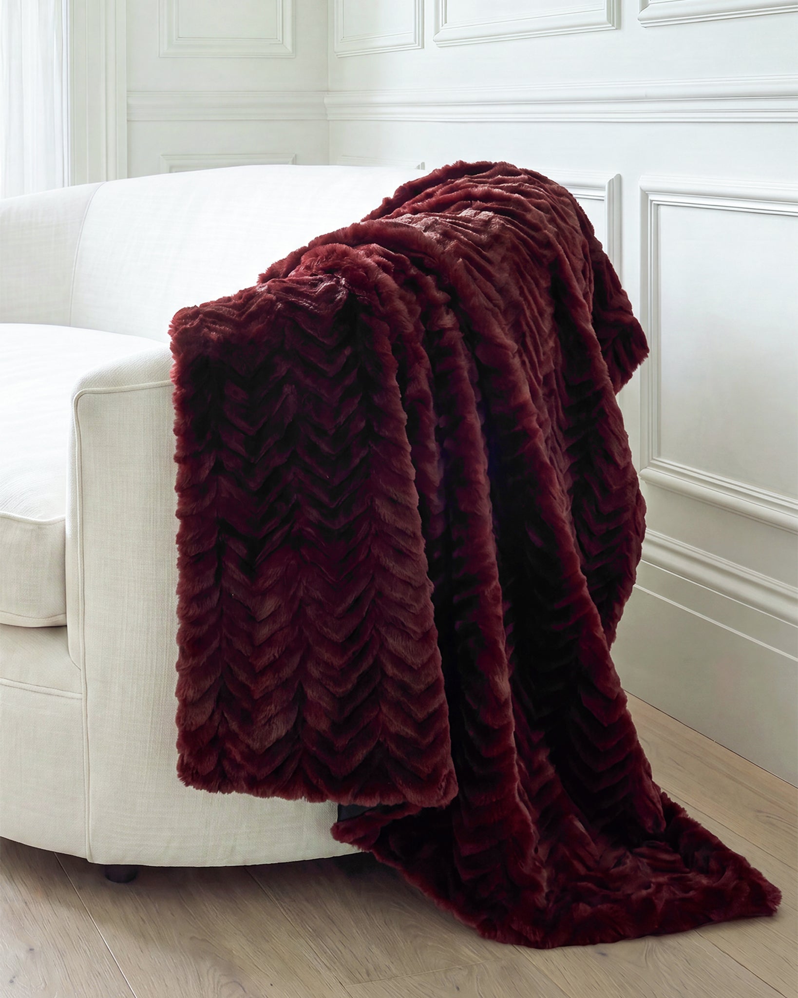 FUR-FREE MINK (FAUX FUR) THROW