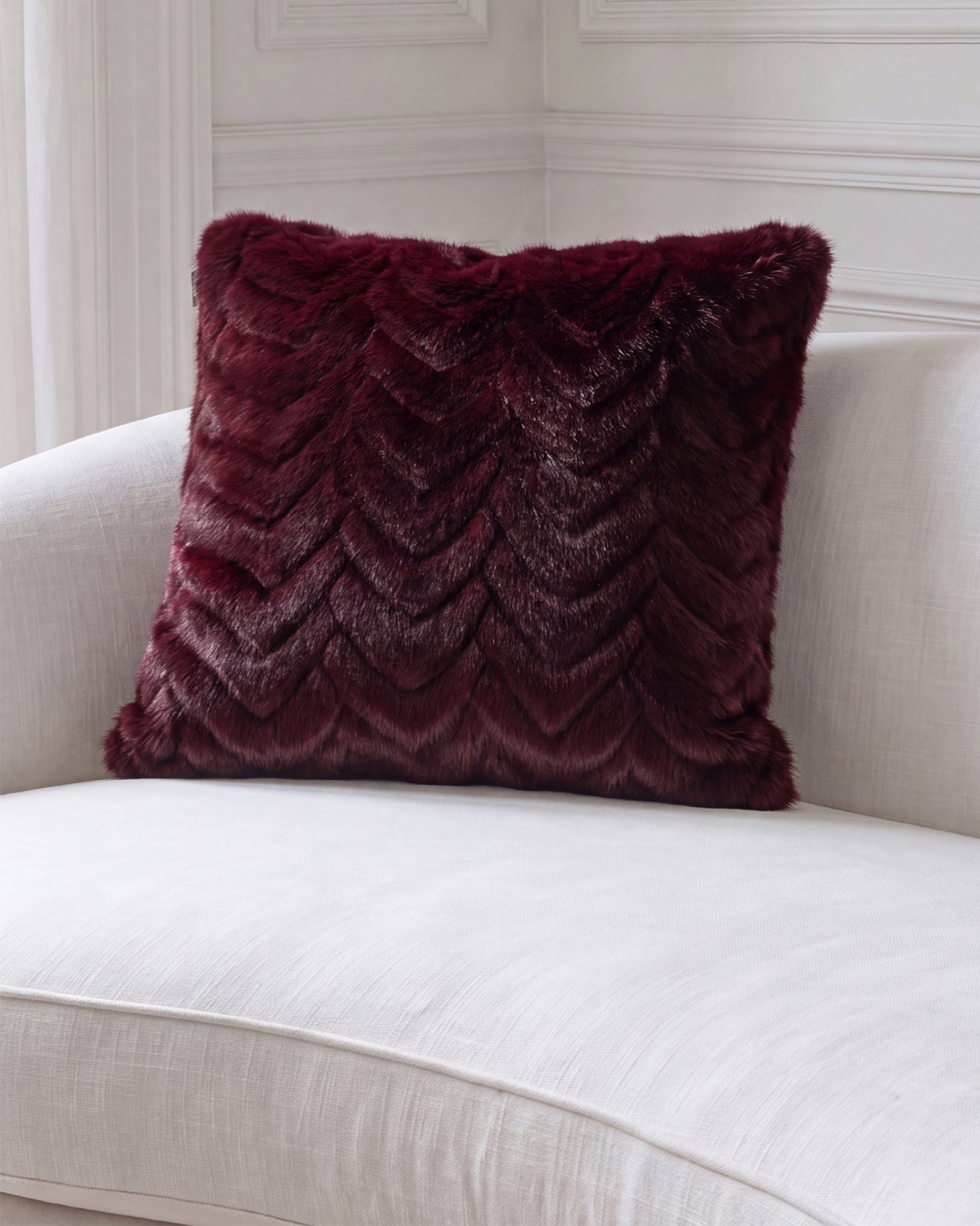 FUR-FREE MINK (FAUX FUR) PILLOW