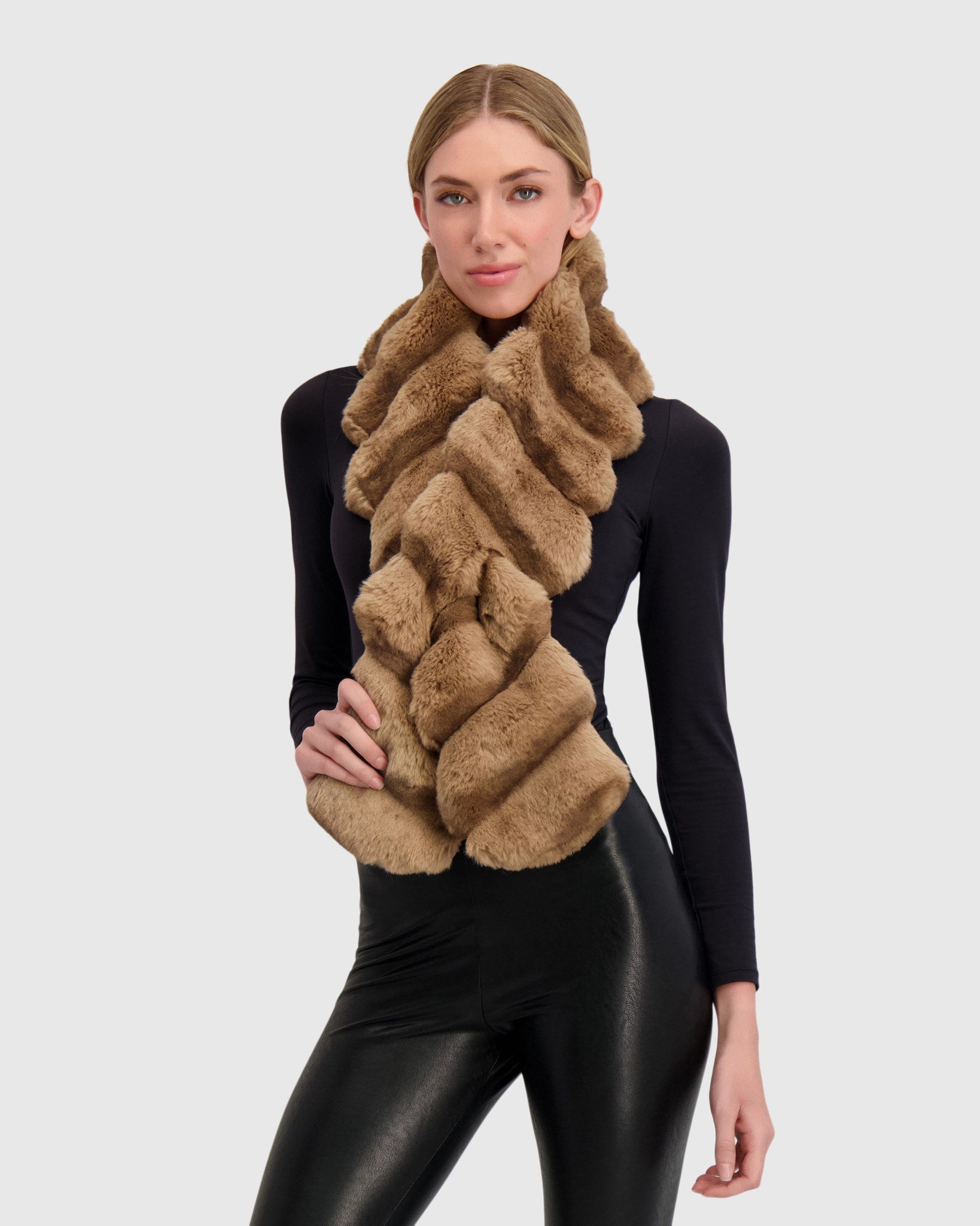 FUR-FREE CHINCHILLA (FAUX FUR) PULL THROUGH SCARF