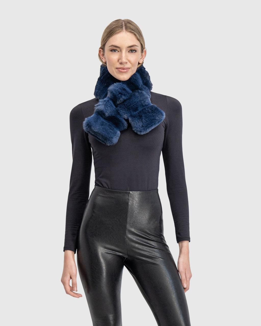 FUR-FREE CHINCHILLA (FAUX FUR) PULL THROUGH SCARF - DARK BLUE CHINCH