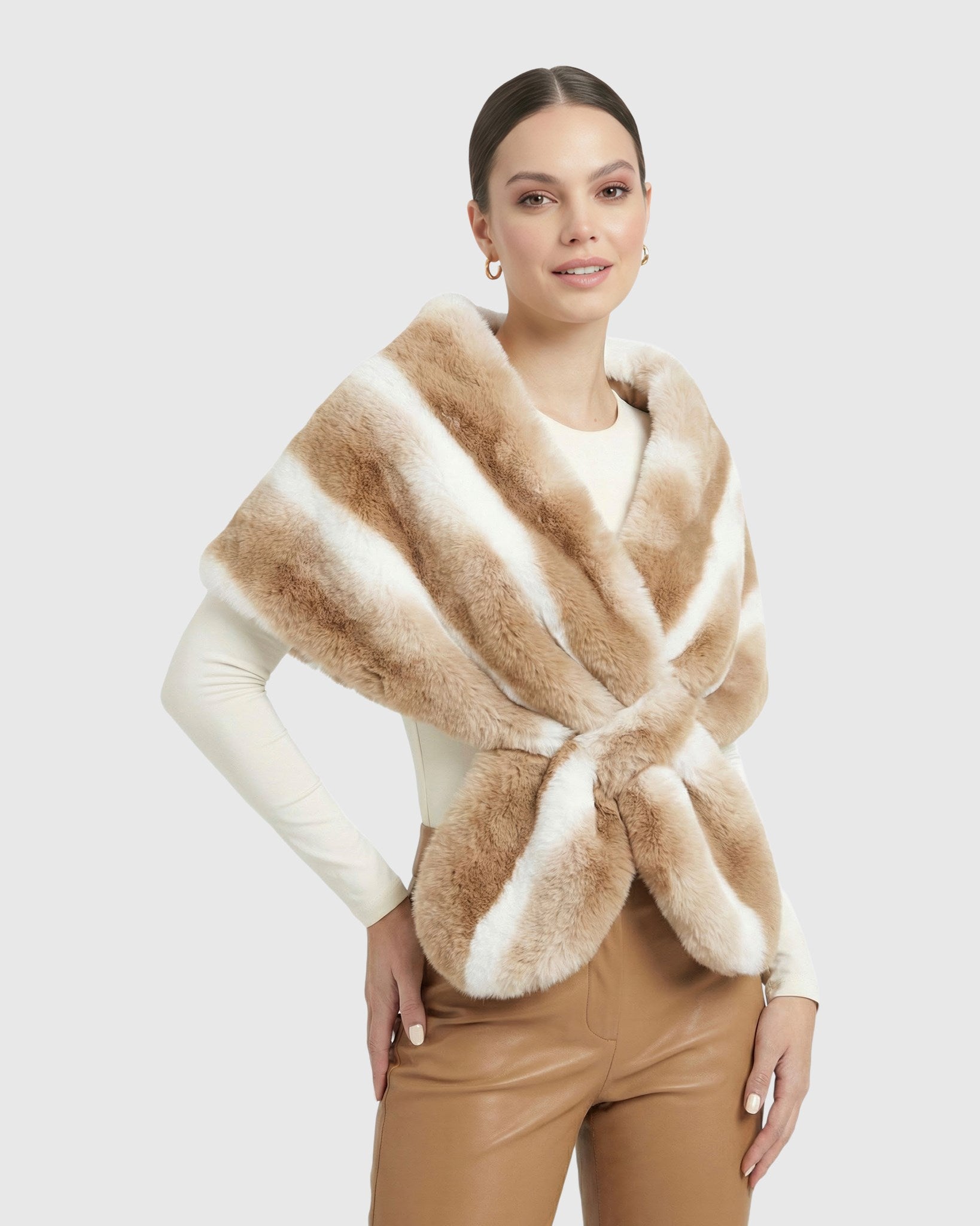 FUR-FREE CHINCHILLA (FAUX FUR) PULL-THROUGH STOLE