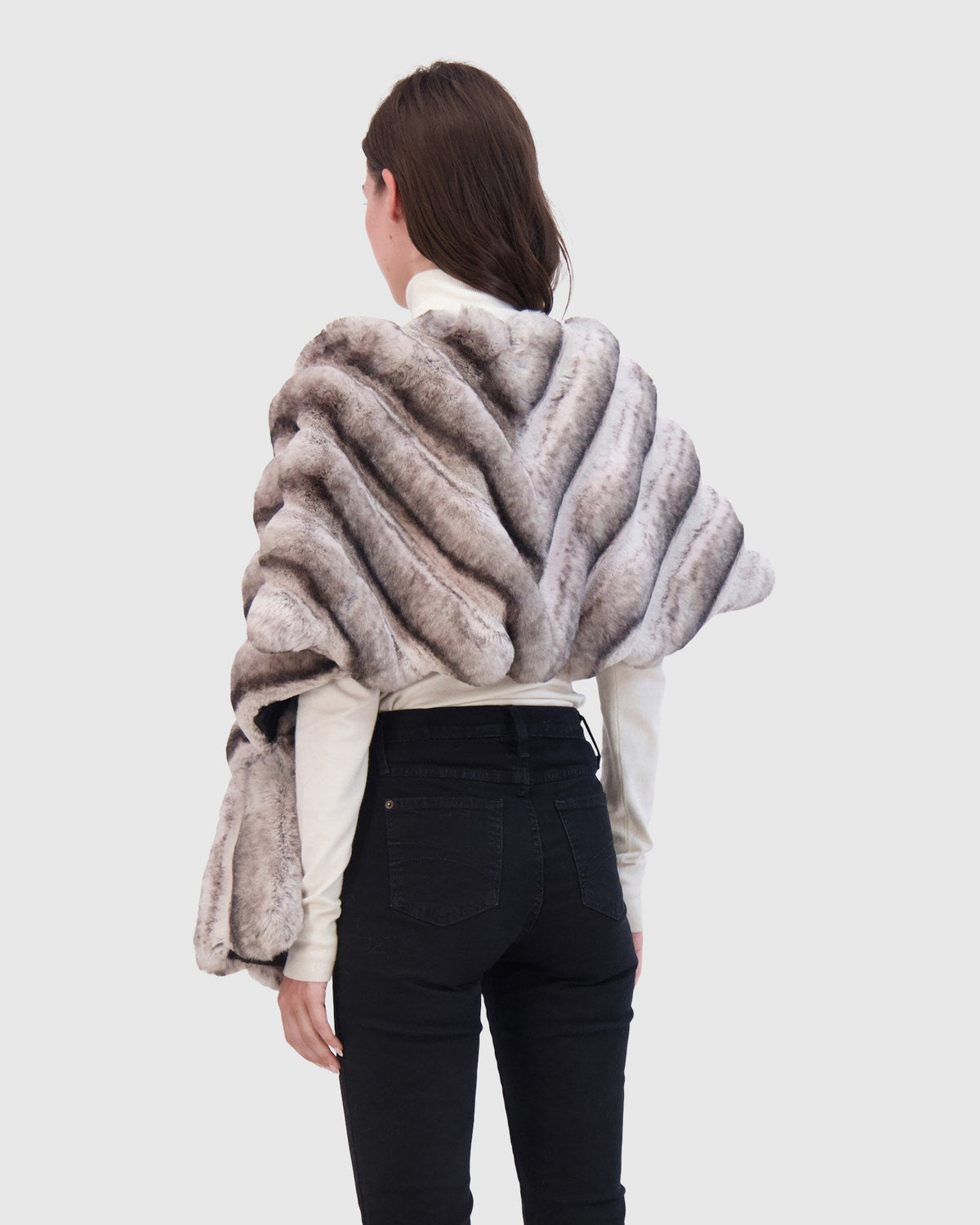 FUR-FREE CHINCHILLA (FAUX FUR) STOLE - GRAY CHINCH