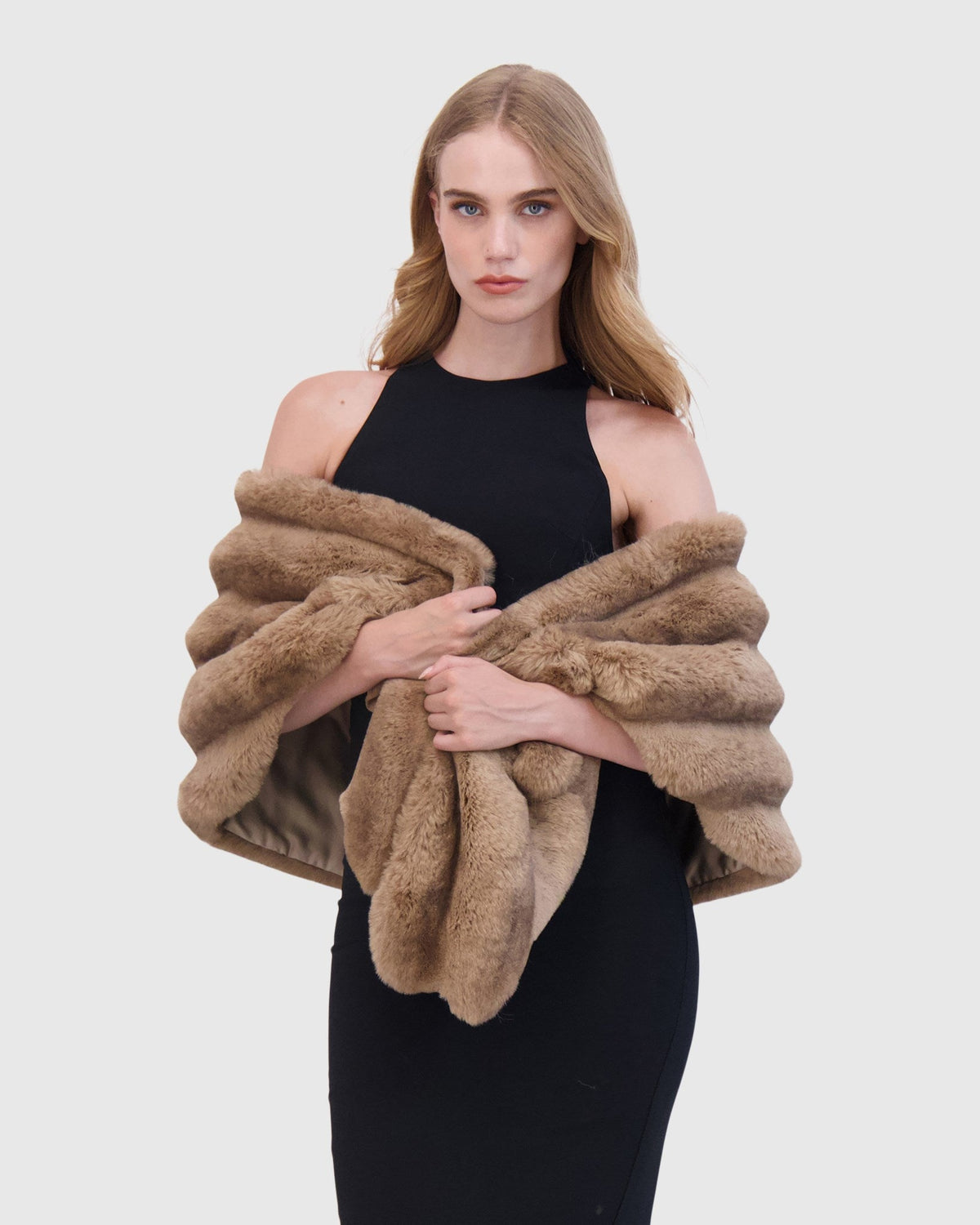 FUR-FREE CHINCHILLA (FAUX FUR) STOLE - CAMEL CHINCH