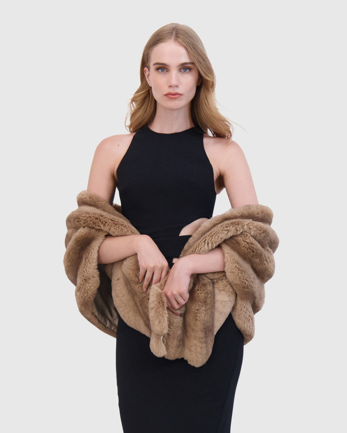 FUR-FREE CHINCHILLA (FAUX FUR) STOLE - CAMEL CHINCH