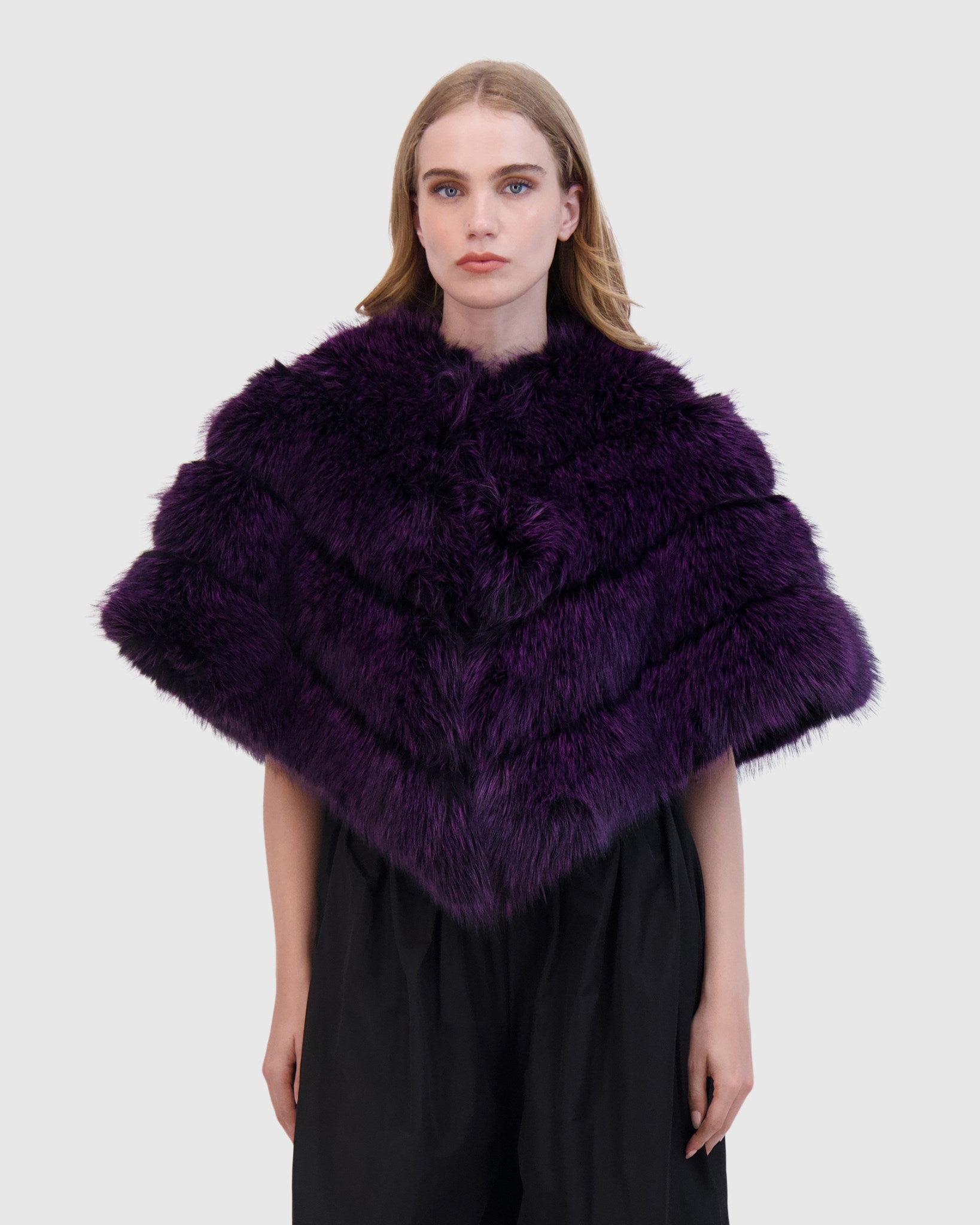 FUR-FREE FOX (FAUX FUR) CAPE