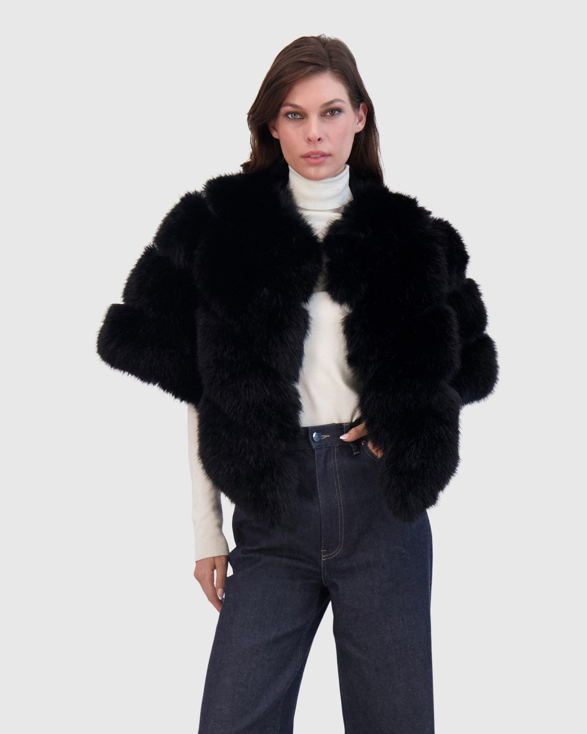 FUR-FREE FOX-LIKE CAPE - BLACK