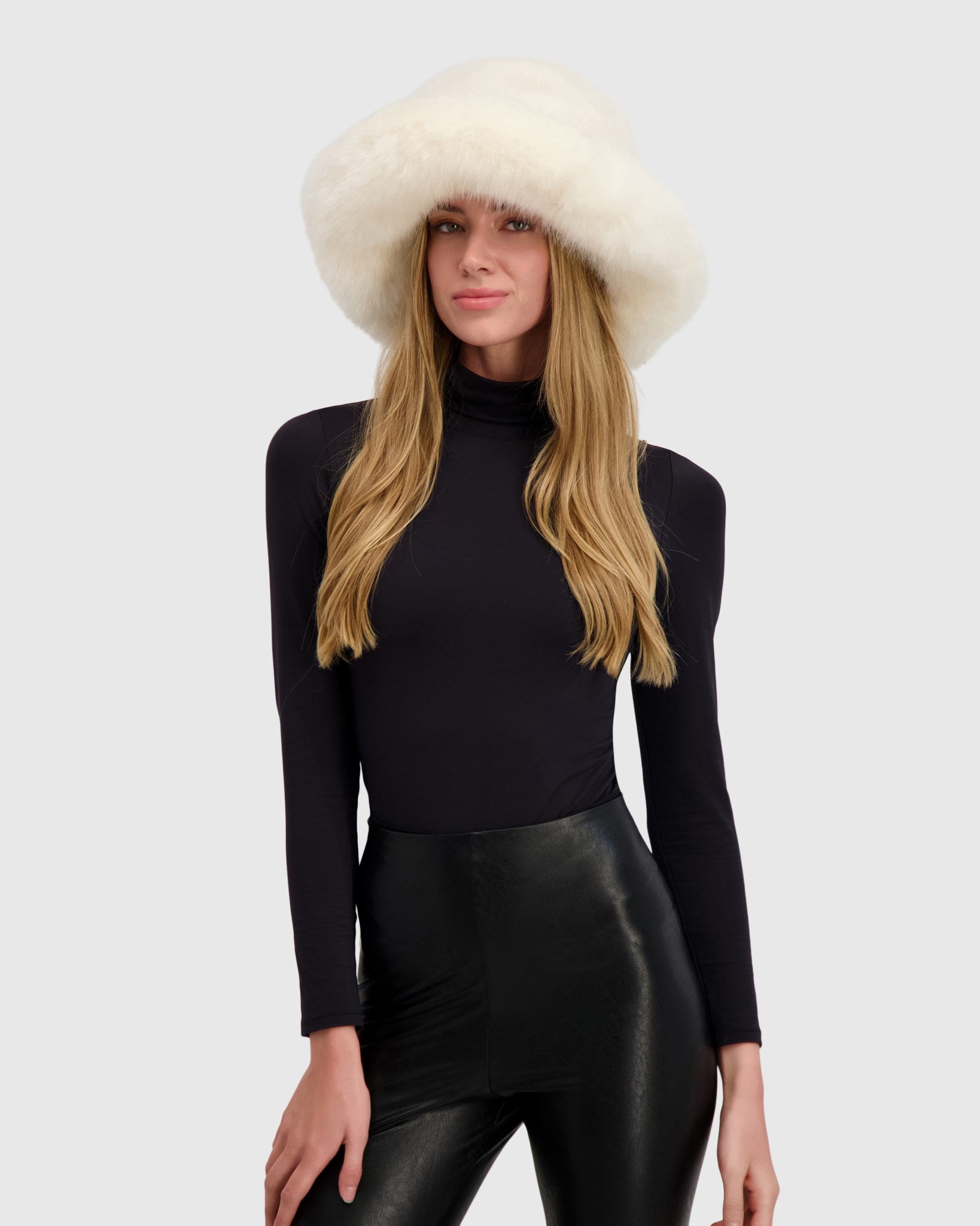 FUR-FREE FOX (FAUX FUR) HAT
