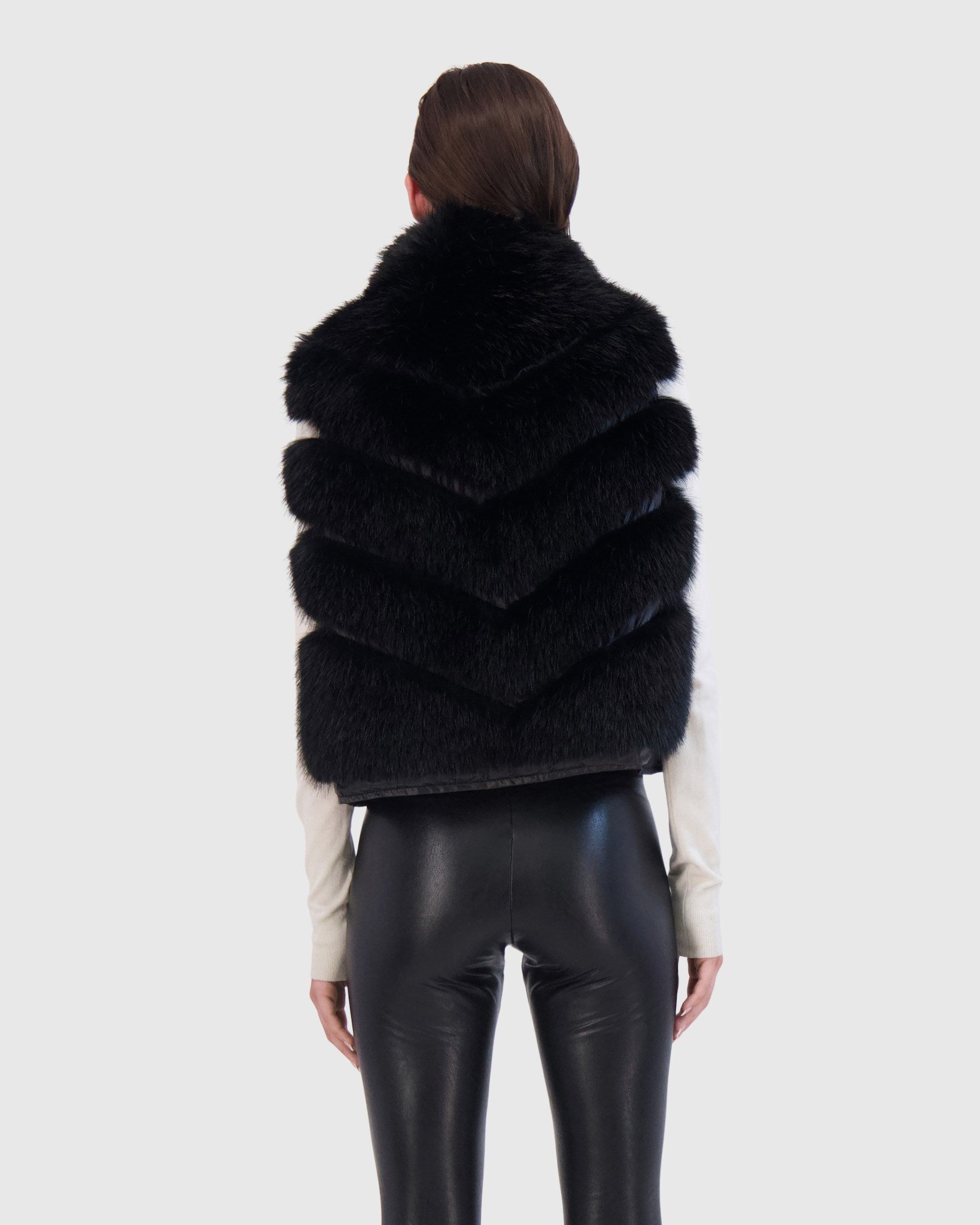 FUR-FREE FOX (FAUX FUR) VEST REVERSIBLE TO DOWN