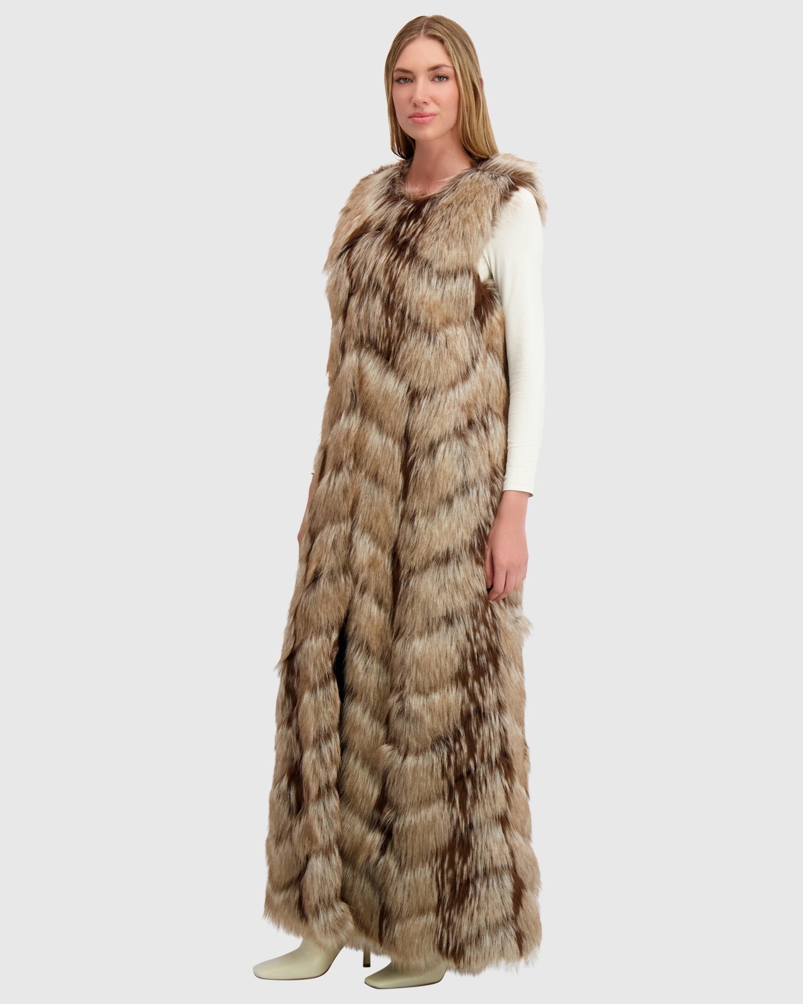 FUR-FREE FOX (FAUX FUR) VEST