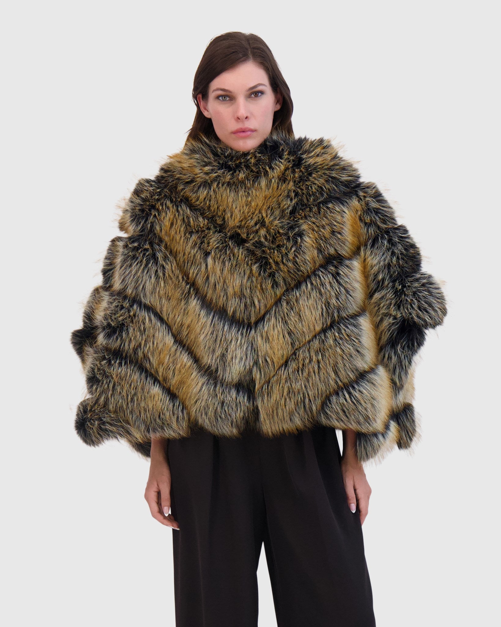 FUR-FREE FOX (FAUX FUR) CAPE