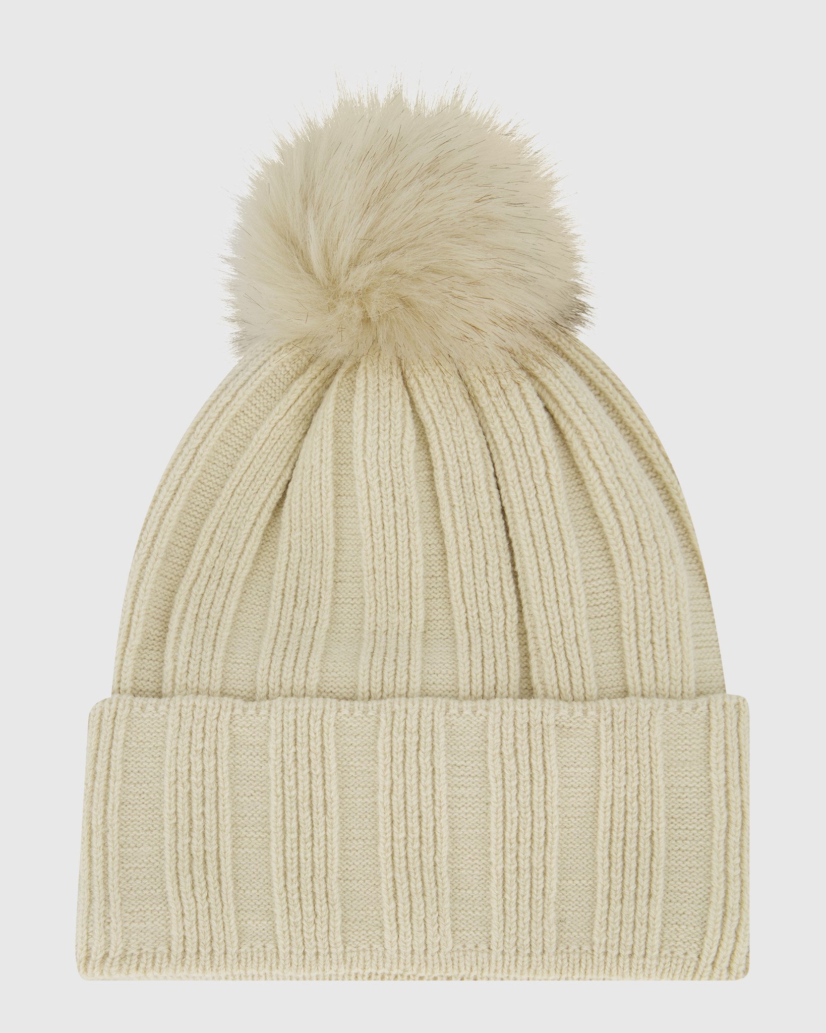 KNIT HAT WITH FUR-FREE FOX (FAUX FUR) POMPOM