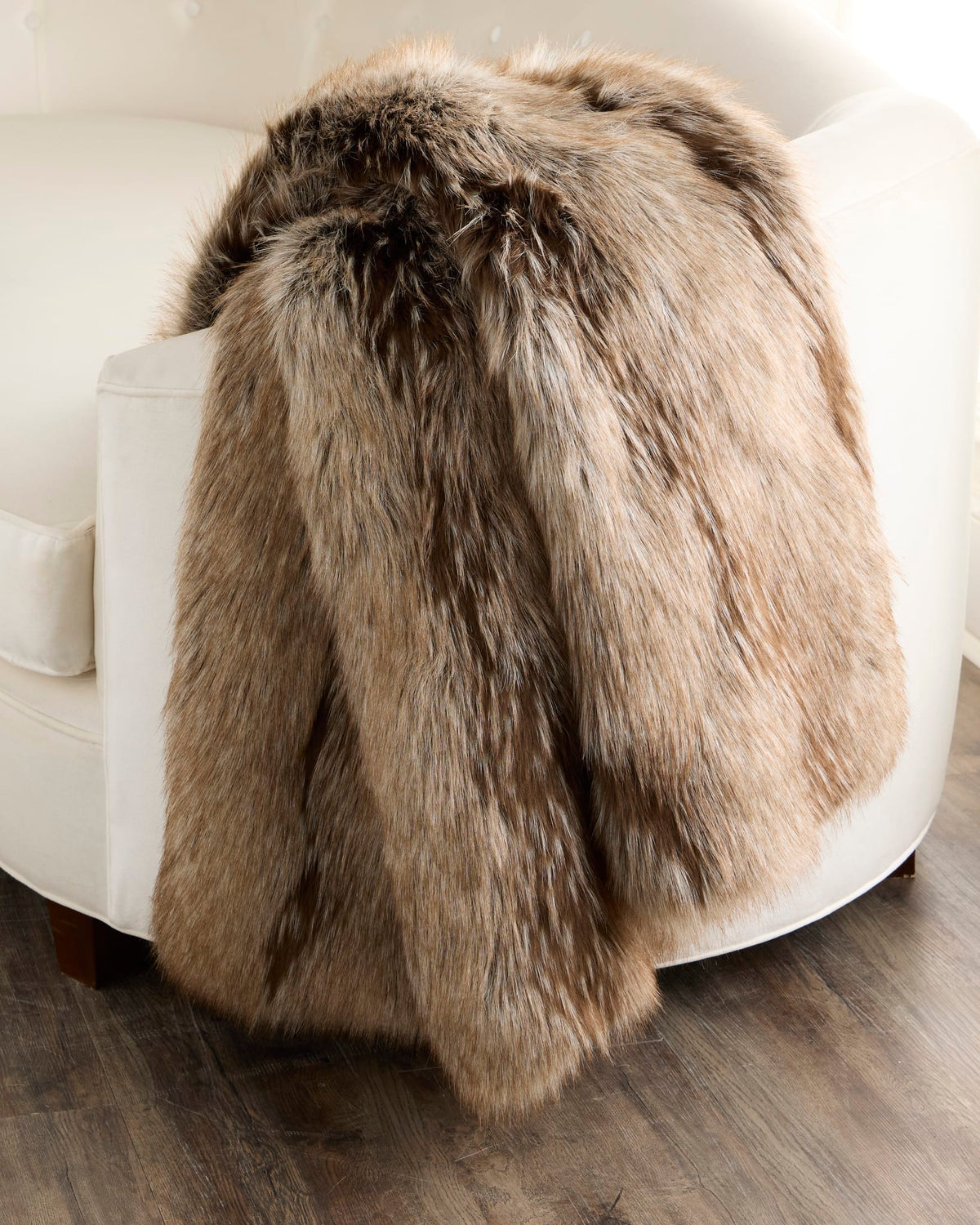 FUR-FREE FOX (FAUX FUR) THROW - CRYSTAL