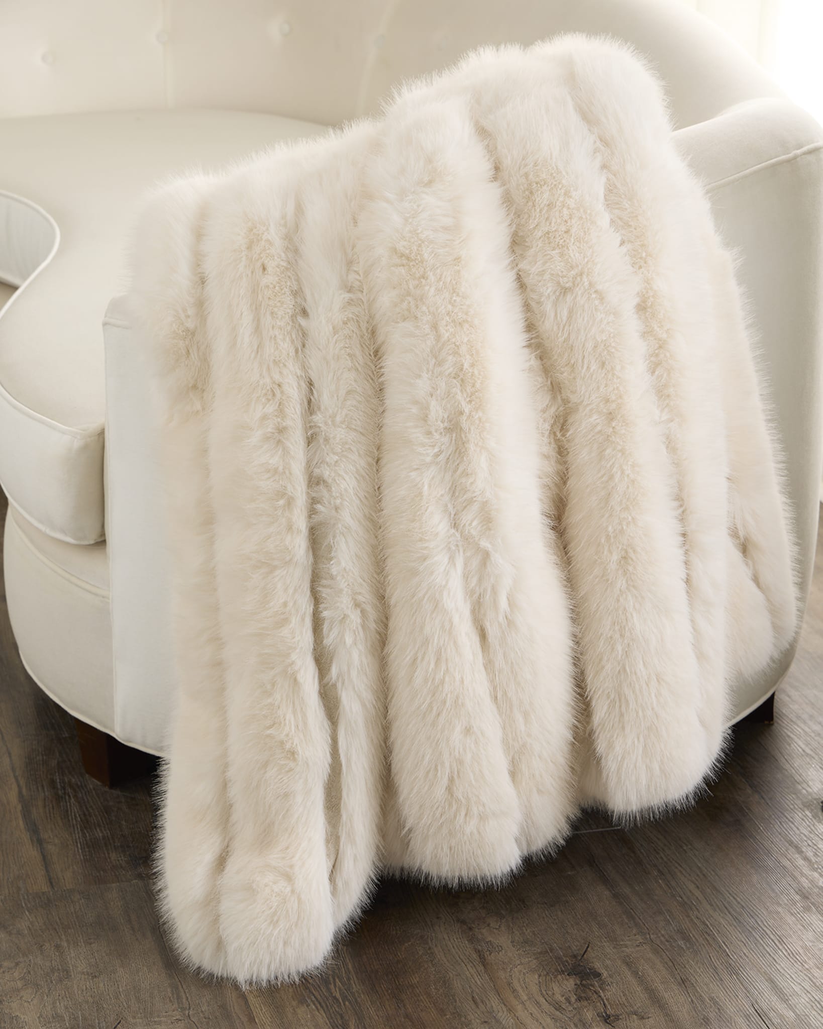 FUR-FREE FOX (FAUX FUR) THROW