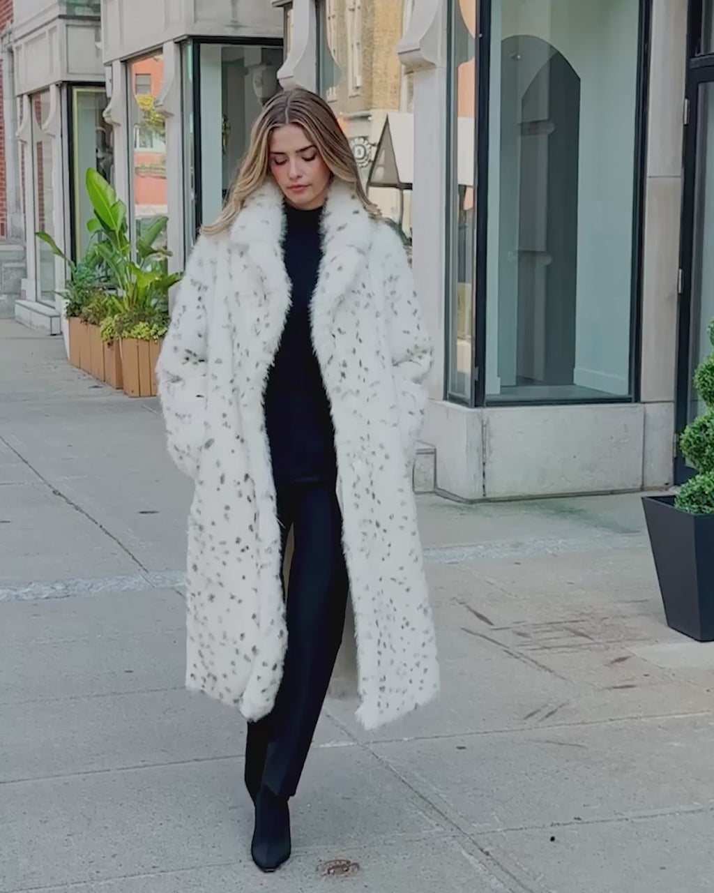 FUR-FREE FOX (FAUX FUR) COAT - WHITE/BLACK SPOTTED