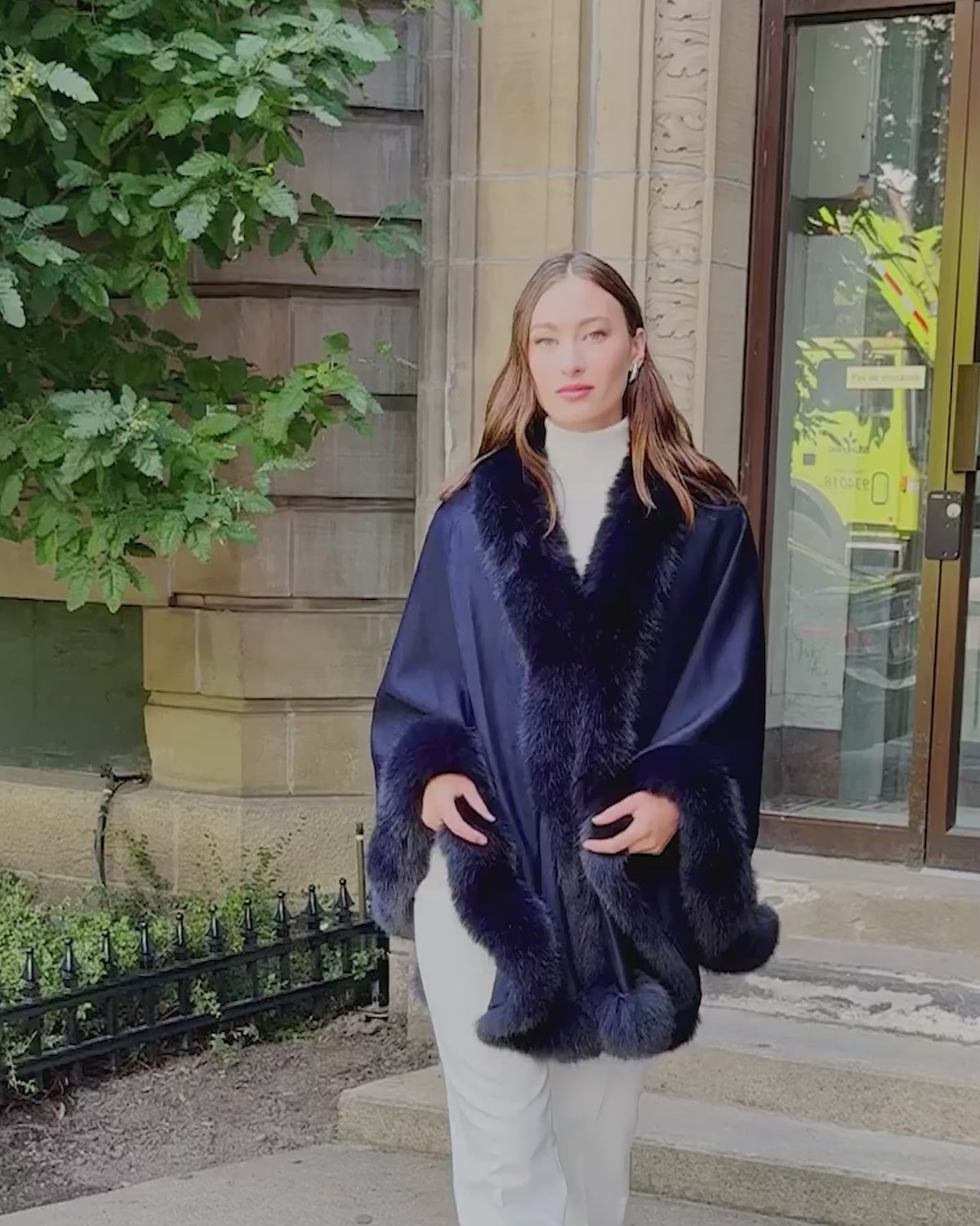CASHMERE & WOOL BLEND CAPE WITH FUR-FREE FOX (FAUX FUR) TRIM - NAVY